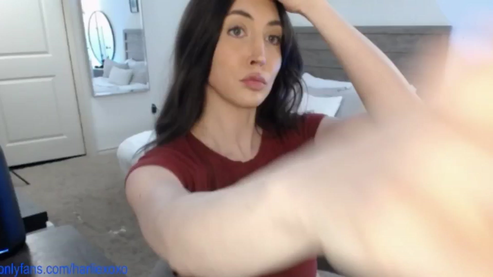 Gallery image thumbnail from SweetHarlie's myfreecams stream on, 03/24/2025, 21:52 image 1 of 20