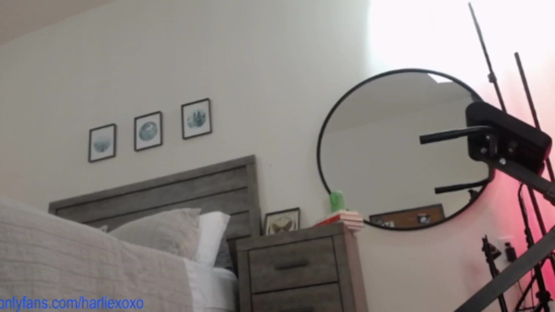 Gallery image thumbnail from SweetHarlie's myfreecams stream on, 07/27/2025, 03:34 image 6 of 20