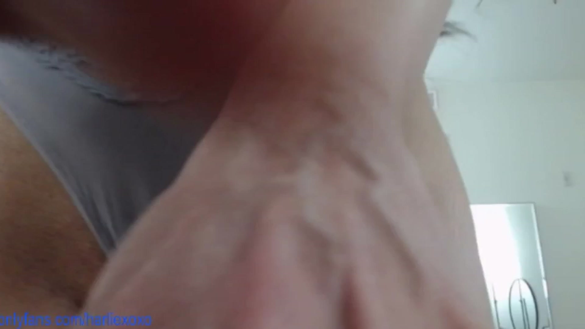 Gallery image thumbnail from SweetHarlie's myfreecams stream on, 07/29/2025, 24:01 image 7 of 20