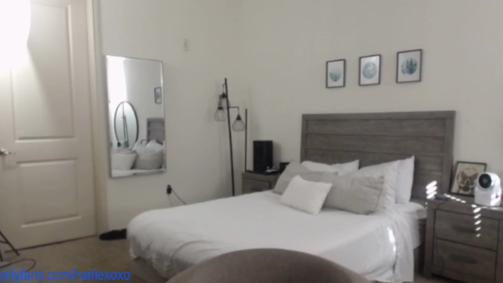 Gallery image thumbnail from SweetHarlie's myfreecams stream on, 07/29/2025, 22:53 image 19 of 20