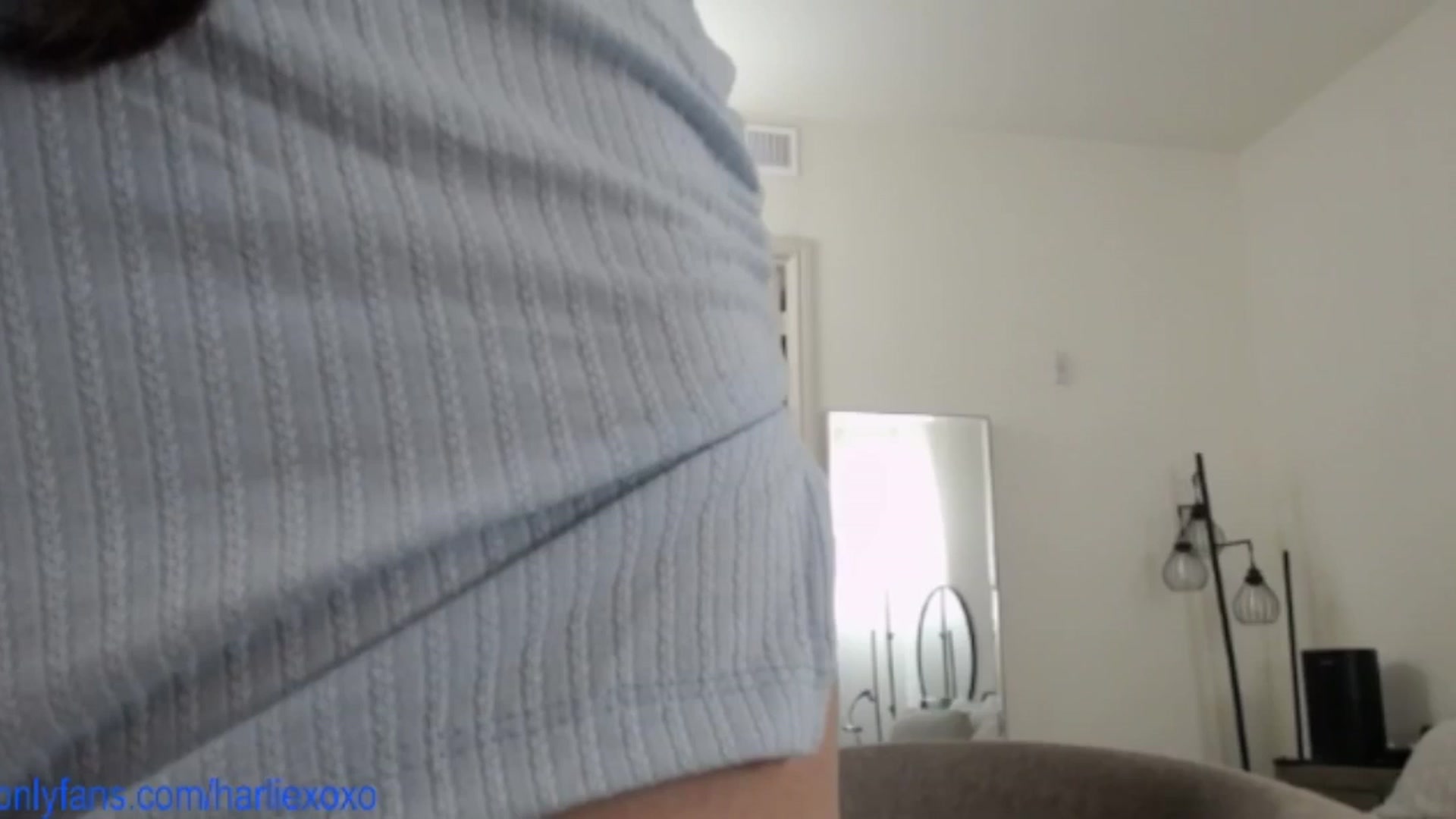 Gallery image thumbnail from SweetHarlie's myfreecams stream on, 08/08/2025, 21:34 image 3 of 20