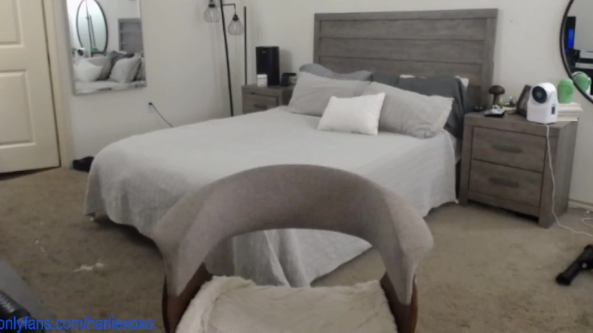 Gallery image thumbnail from SweetHarlie's myfreecams stream on, 09/03/2025, 21:11 image 16 of 20