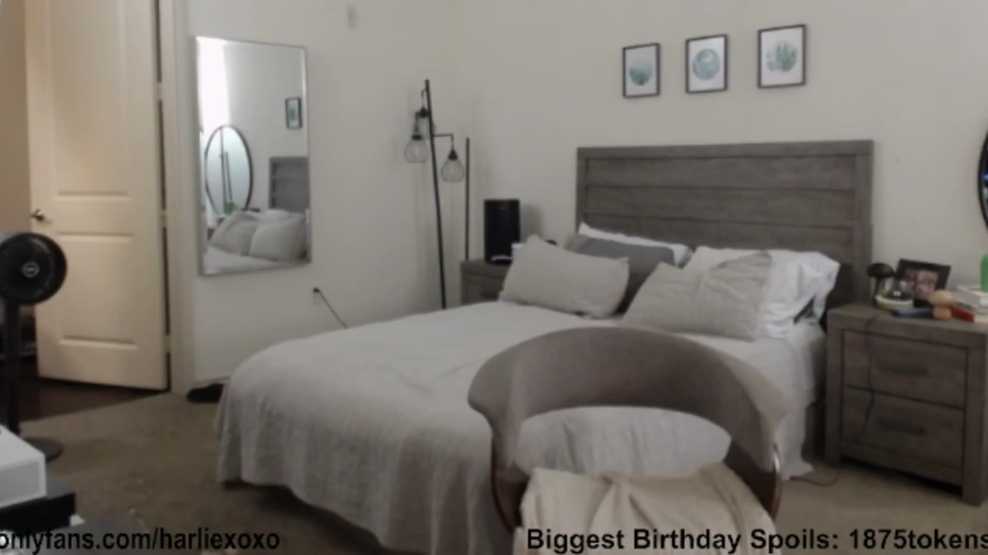 Gallery image thumbnail from SweetHarlie's myfreecams stream on, 09/11/2025, 20:36 image 17 of 20