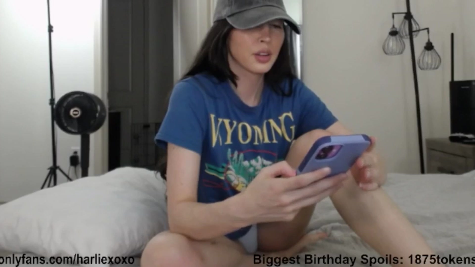 Gallery image thumbnail from SweetHarlie's myfreecams stream on, 09/11/2025, 23:41 image 16 of 20