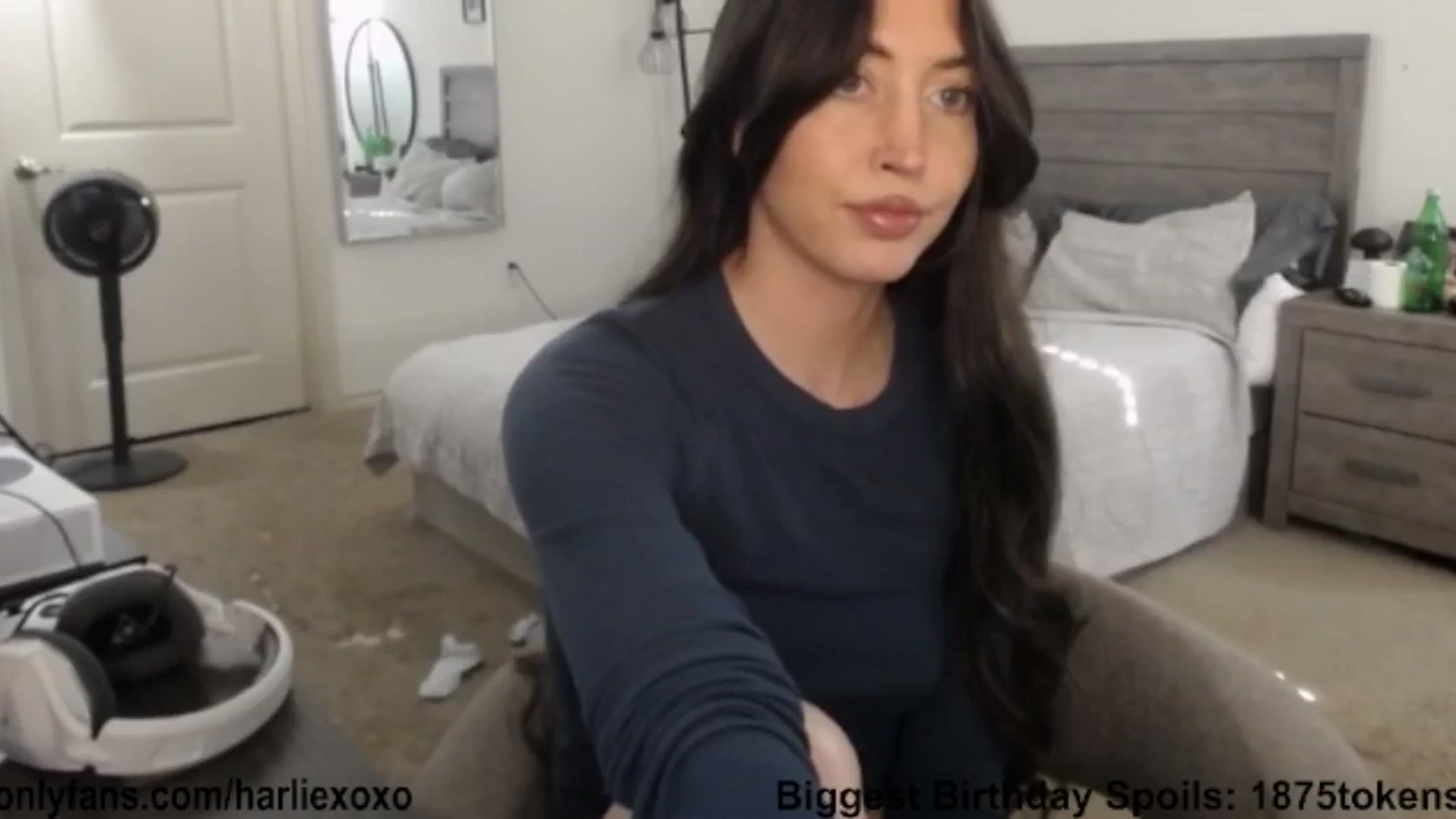 Gallery image thumbnail from SweetHarlie's myfreecams stream on, 09/18/2025, 22:11 image 16 of 20