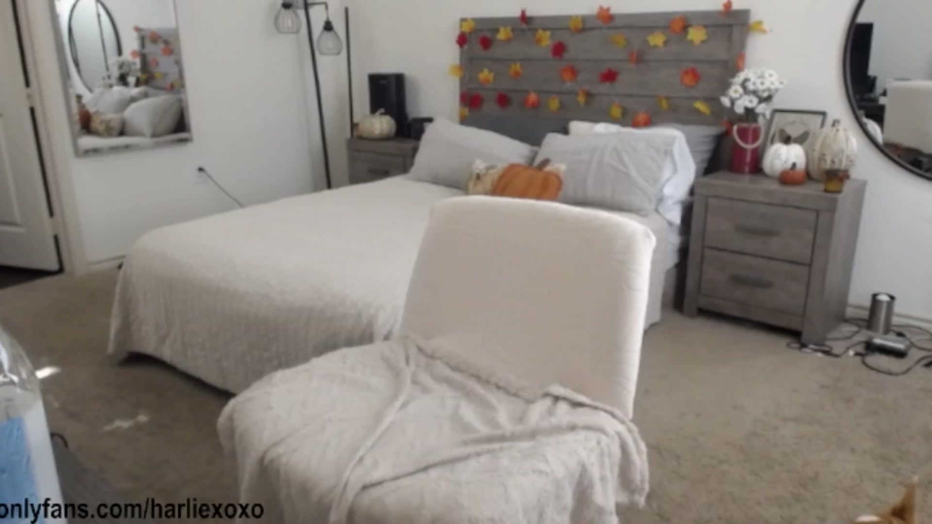 Gallery image thumbnail from SweetHarlie's myfreecams stream on, 11/13/2025, 20:34 image 4 of 20