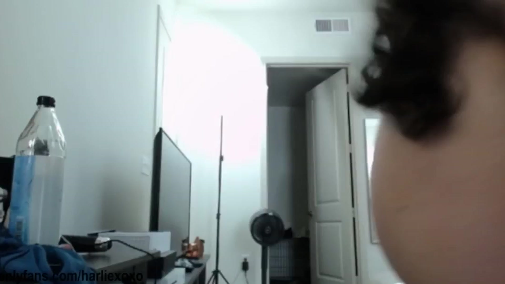 Gallery image thumbnail from SweetHarlie's myfreecams stream on, 11/13/2025, 20:34 image 7 of 20