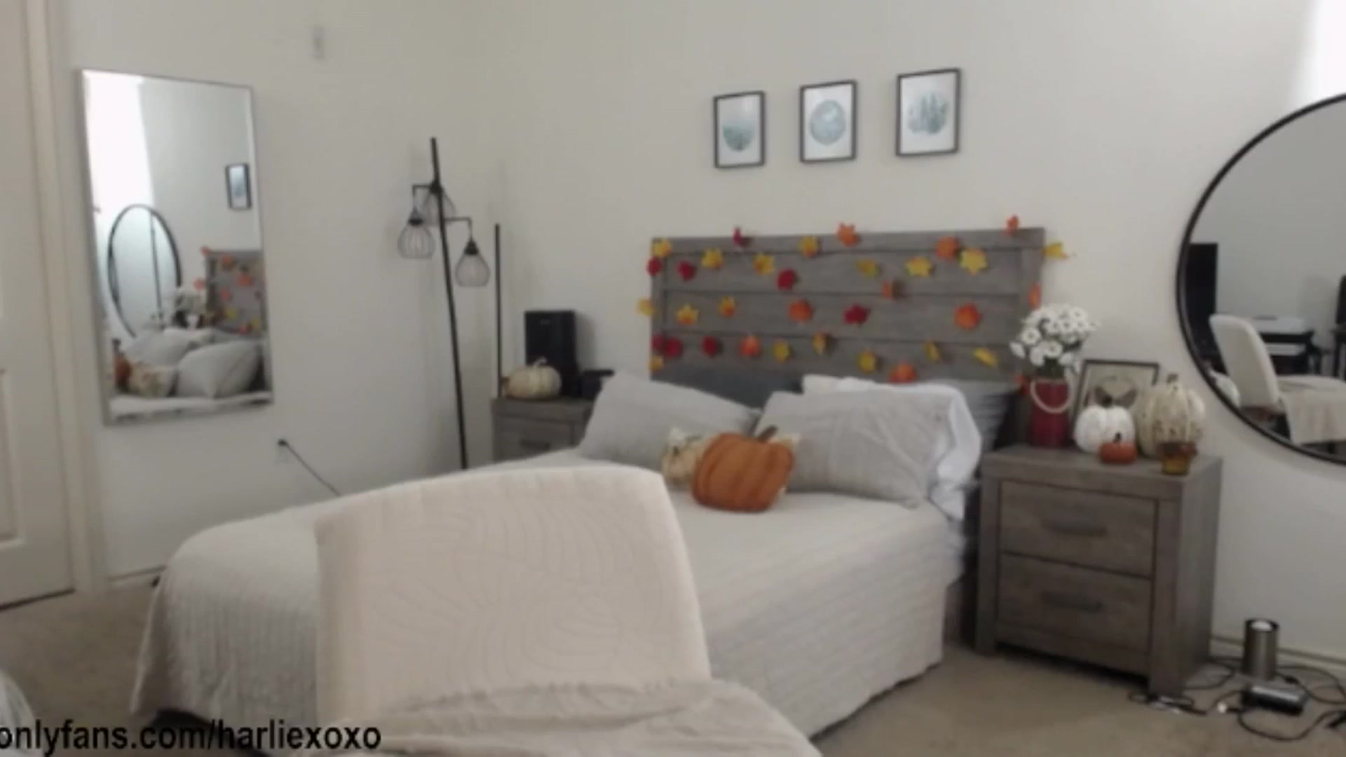 Gallery image thumbnail from SweetHarlie's myfreecams stream on, 11/13/2025, 22:11 image 13 of 20