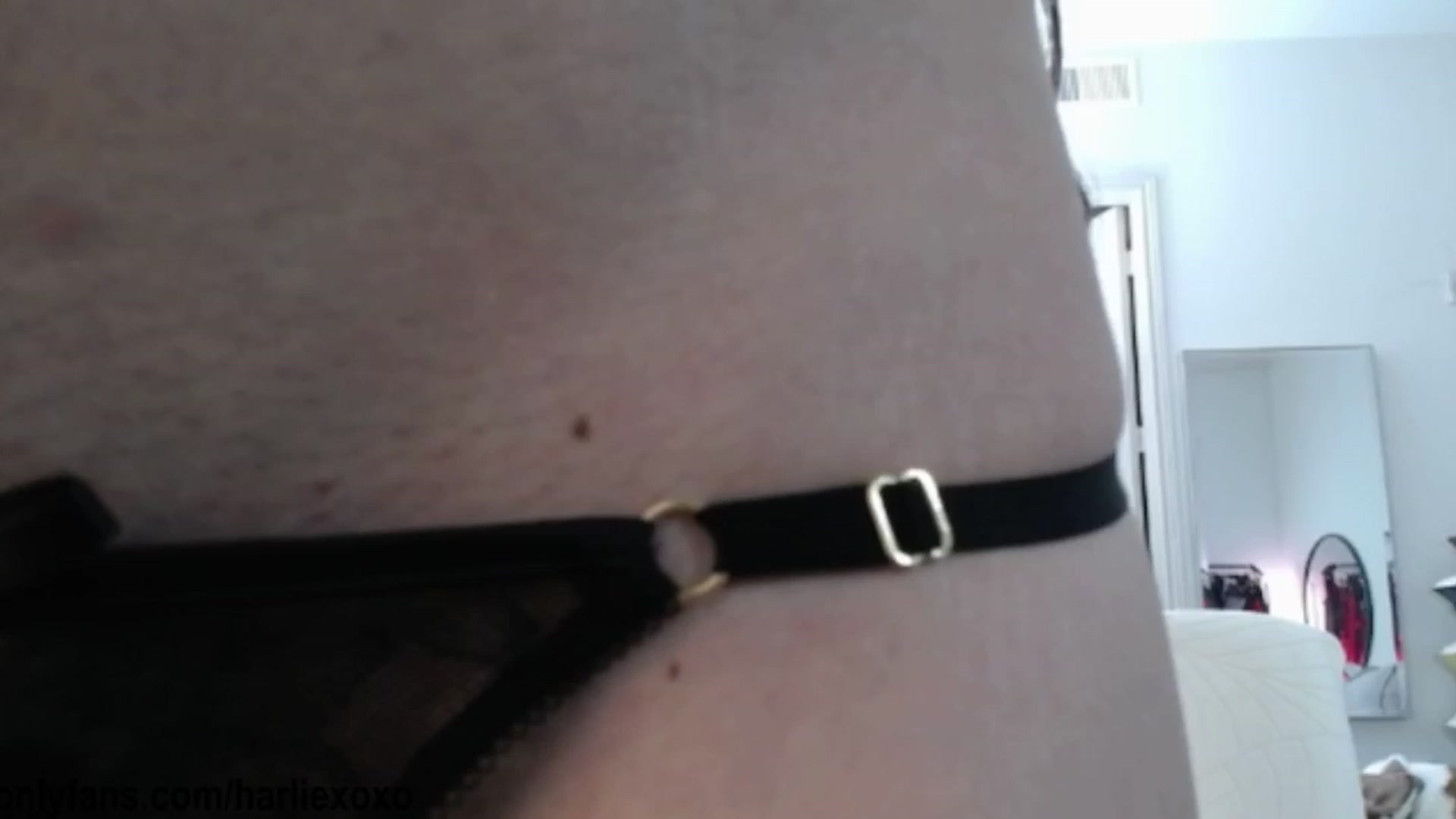 Gallery image thumbnail from SweetHarlie's myfreecams stream on, 03/28/2026, 04:52 image 7 of 20