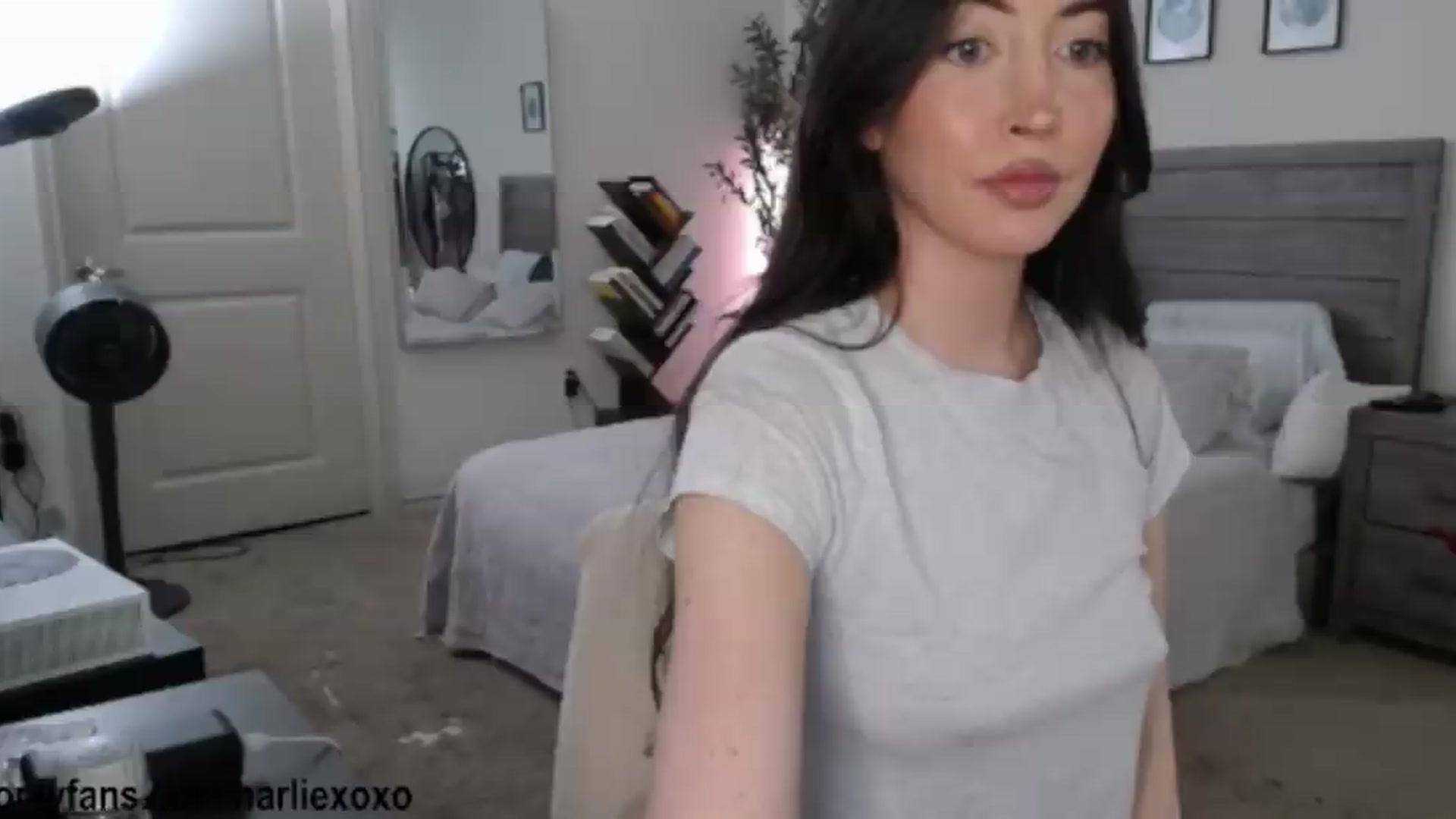 Gallery image thumbnail from SweetHarlie's myfreecams stream on, 06/26/2026, 22:18 image 13 of 20