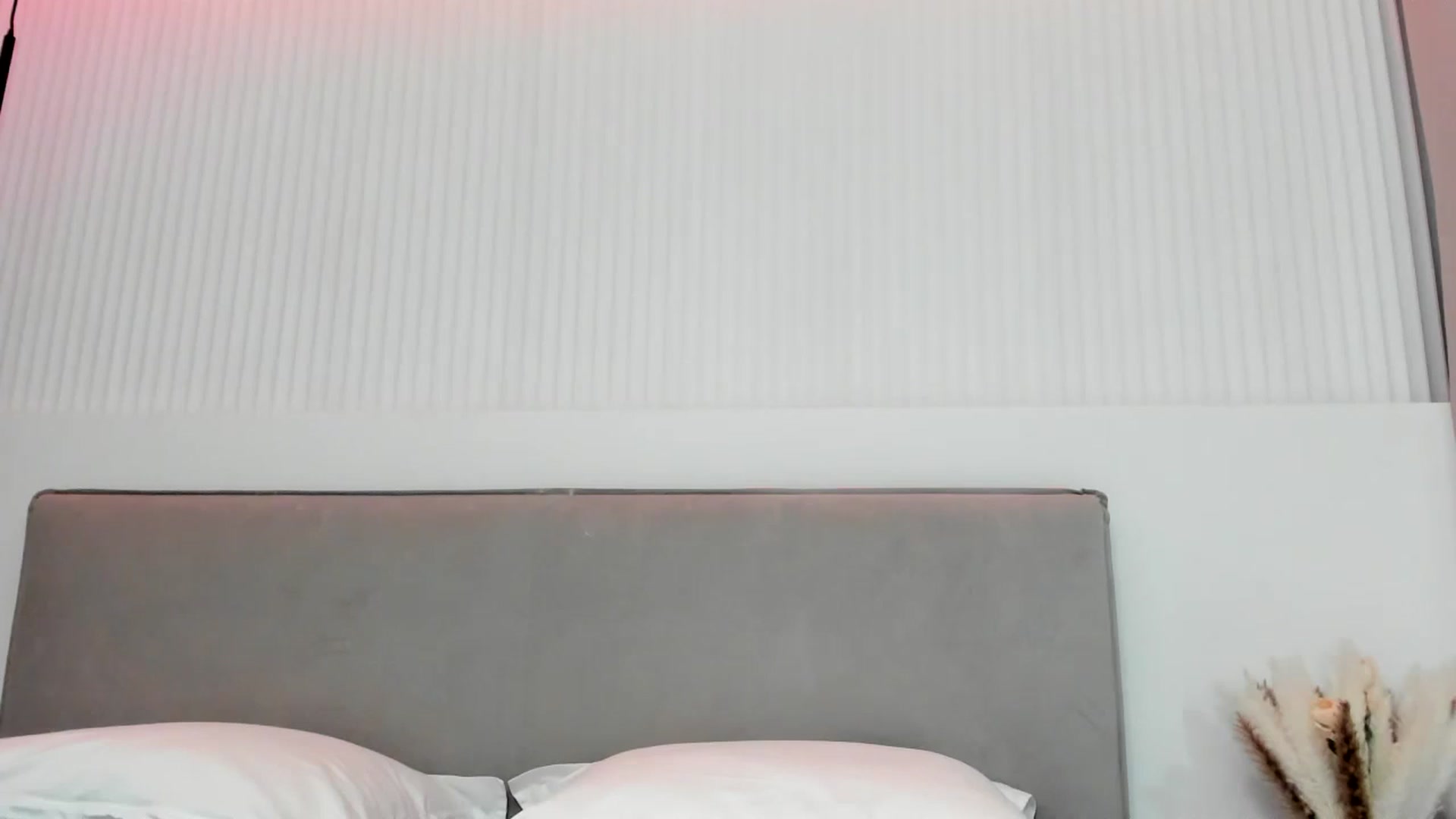 Gallery image thumbnail from SweetJuicee's myfreecams stream on, 06/22/2024, 23:34 image 9 of 20