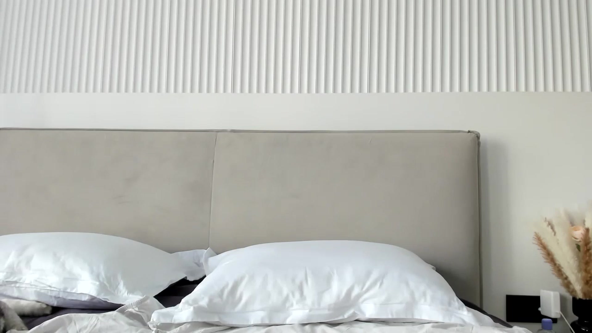 Gallery image thumbnail from SweetJuicee's myfreecams stream on, 06/23/2024, 15:32 image 13 of 20