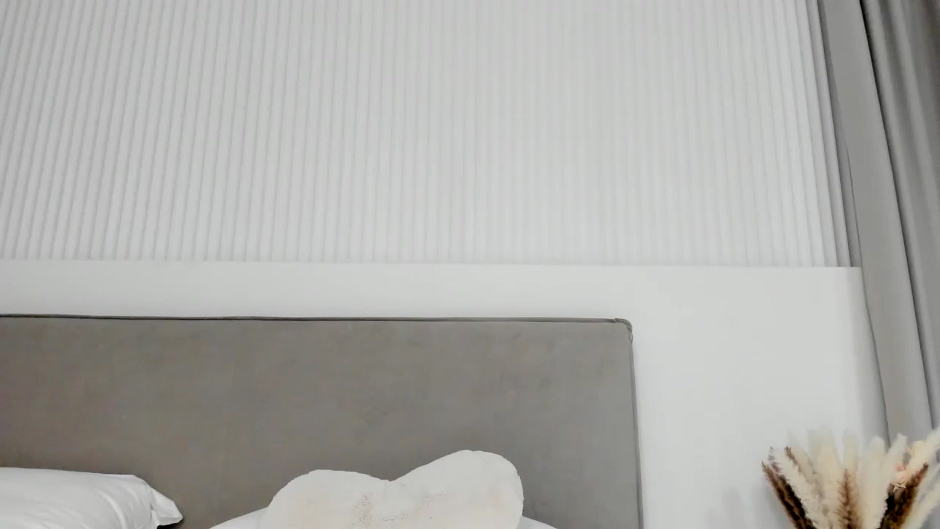 Gallery image thumbnail from SweetJuicee's myfreecams stream on, 07/04/2024, 19:33 image 18 of 20