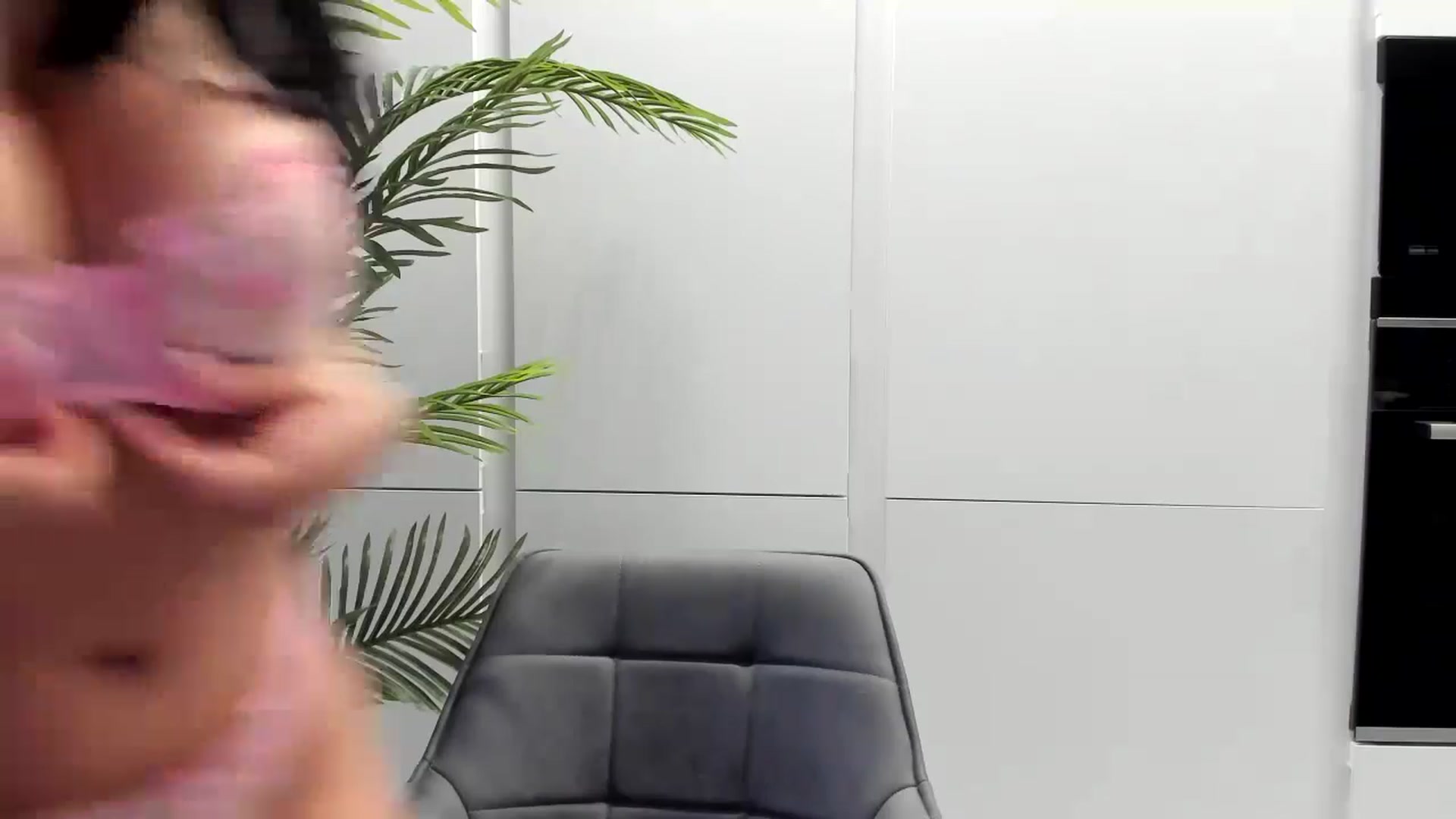 Gallery image thumbnail from SweetJuicee's myfreecams stream on, 07/12/2024, 17:03 image 12 of 20