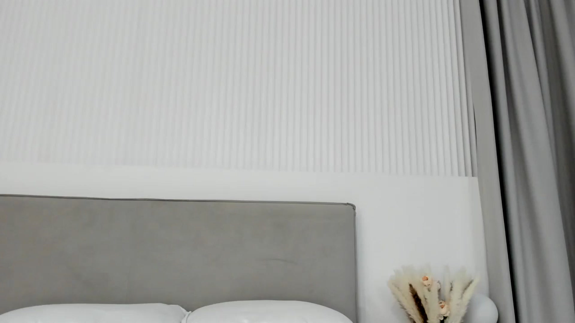 Gallery image thumbnail from SweetJuicee's myfreecams stream on, 07/31/2024, 20:23 image 8 of 20