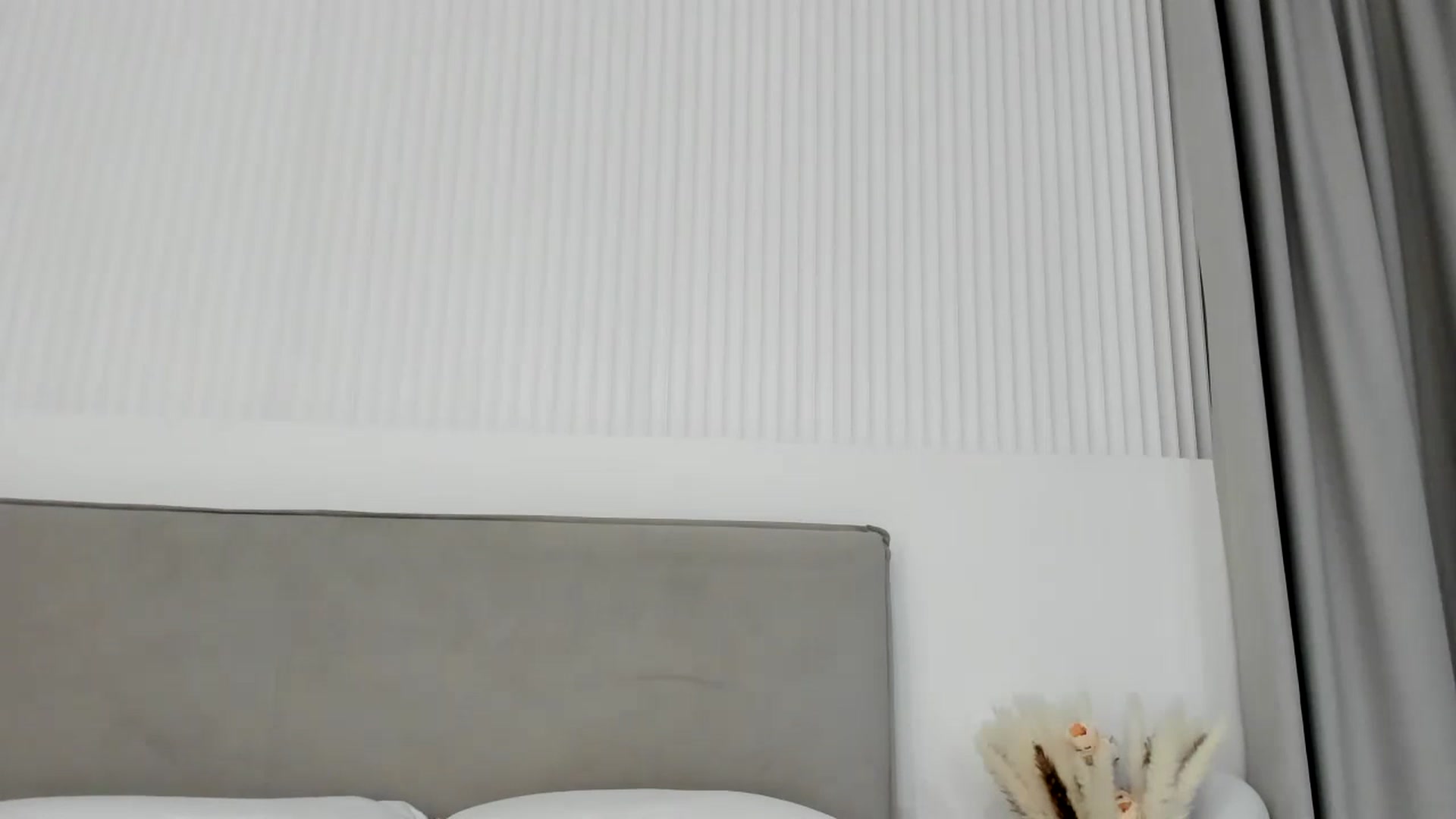 Gallery image thumbnail from SweetJuicee's myfreecams stream on, 07/31/2024, 20:23 image 4 of 20
