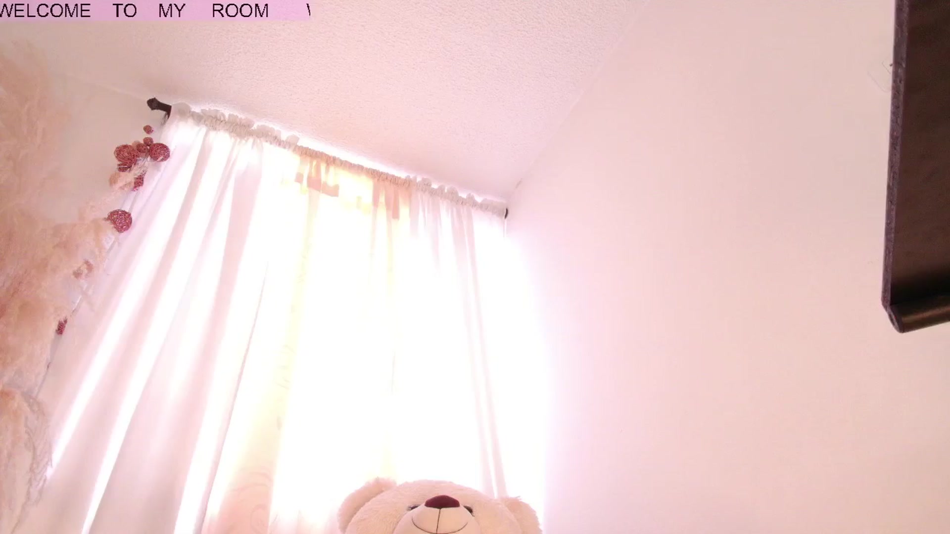 Gallery image thumbnail from SweetJulietha's myfreecams stream on, 10/16/2024, 14:50 image 16 of 20