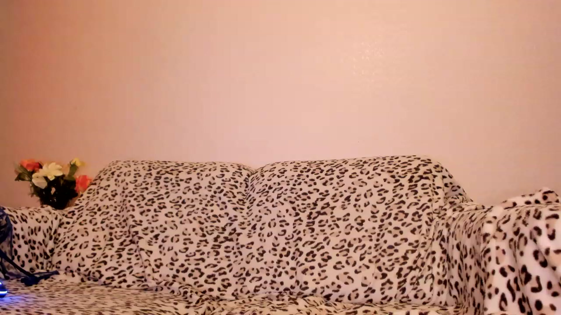 Gallery image thumbnail from SweetKellsey's myfreecams stream on, 11/16/2022, 19:29 image 18 of 20