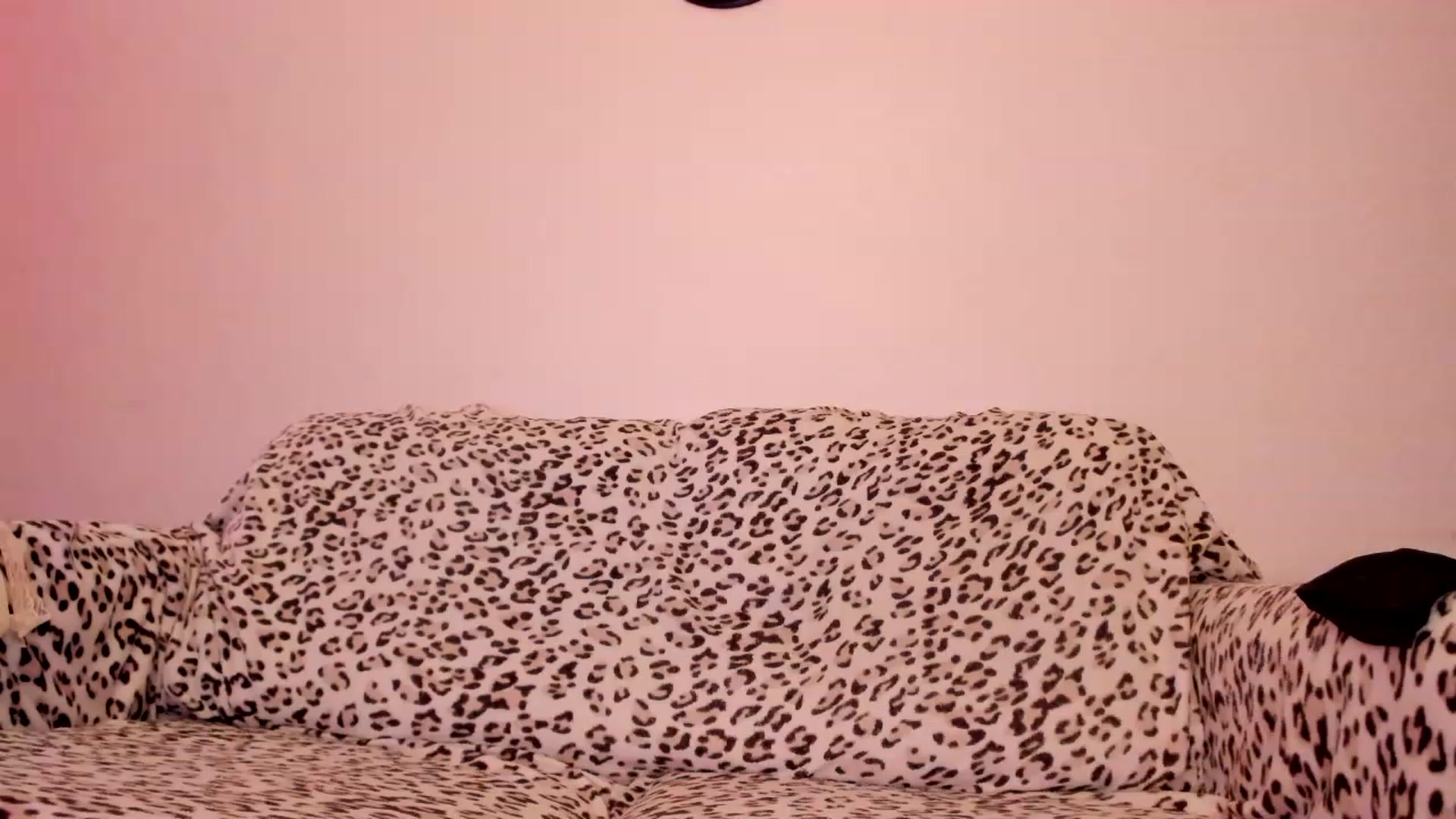 Gallery image thumbnail from SweetKellsey's myfreecams stream on, 11/27/2022, 12:48 image 15 of 20