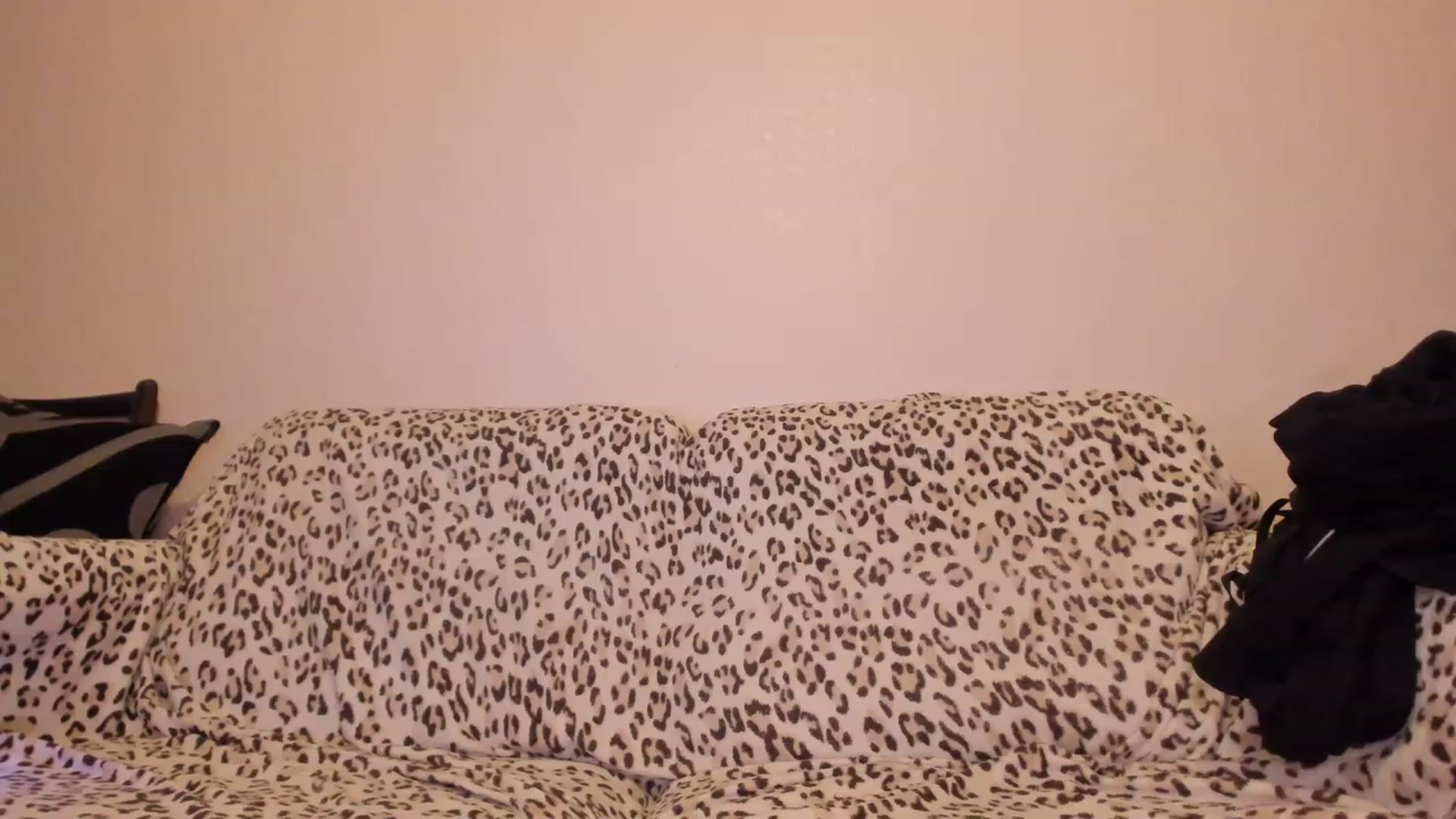 Gallery image thumbnail from SweetKellsey's myfreecams stream on, 12/18/2022, 14:42 image 19 of 20