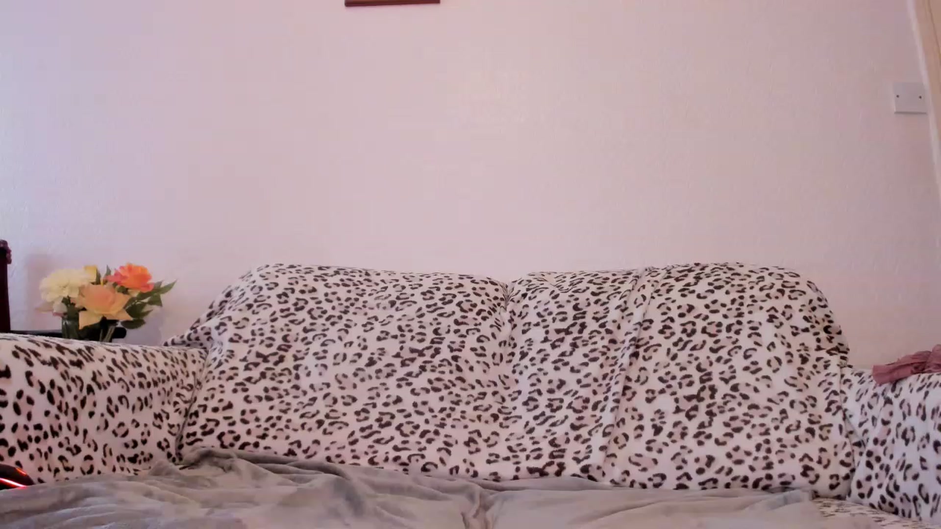 Gallery image thumbnail from SweetKellsey's myfreecams stream on, 02/26/2023, 10:14 image 11 of 20