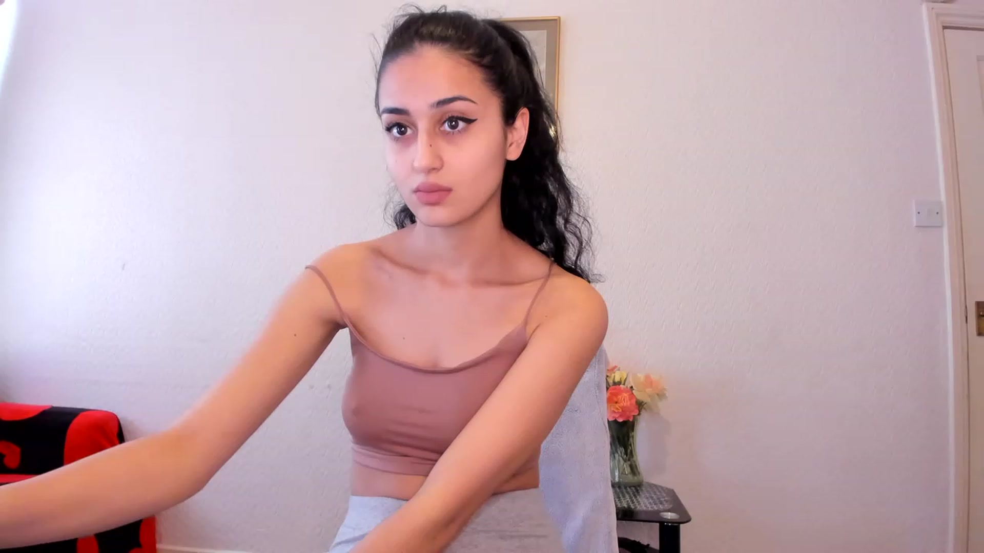 Gallery image thumbnail from SweetKellsey's myfreecams stream on, 03/11/2023, 12:53 image 4 of 20