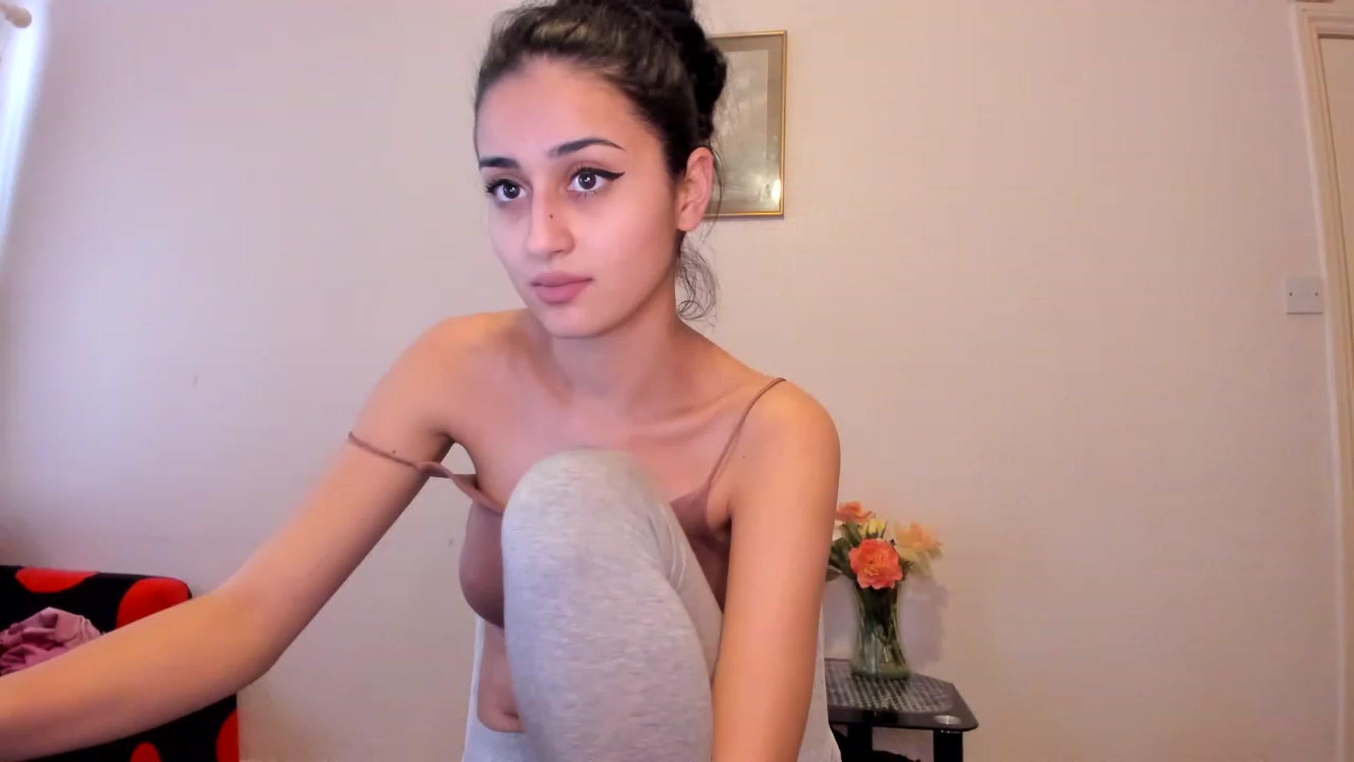 Gallery image thumbnail from SweetKellsey's myfreecams stream on, 03/11/2023, 15:38 image 17 of 20