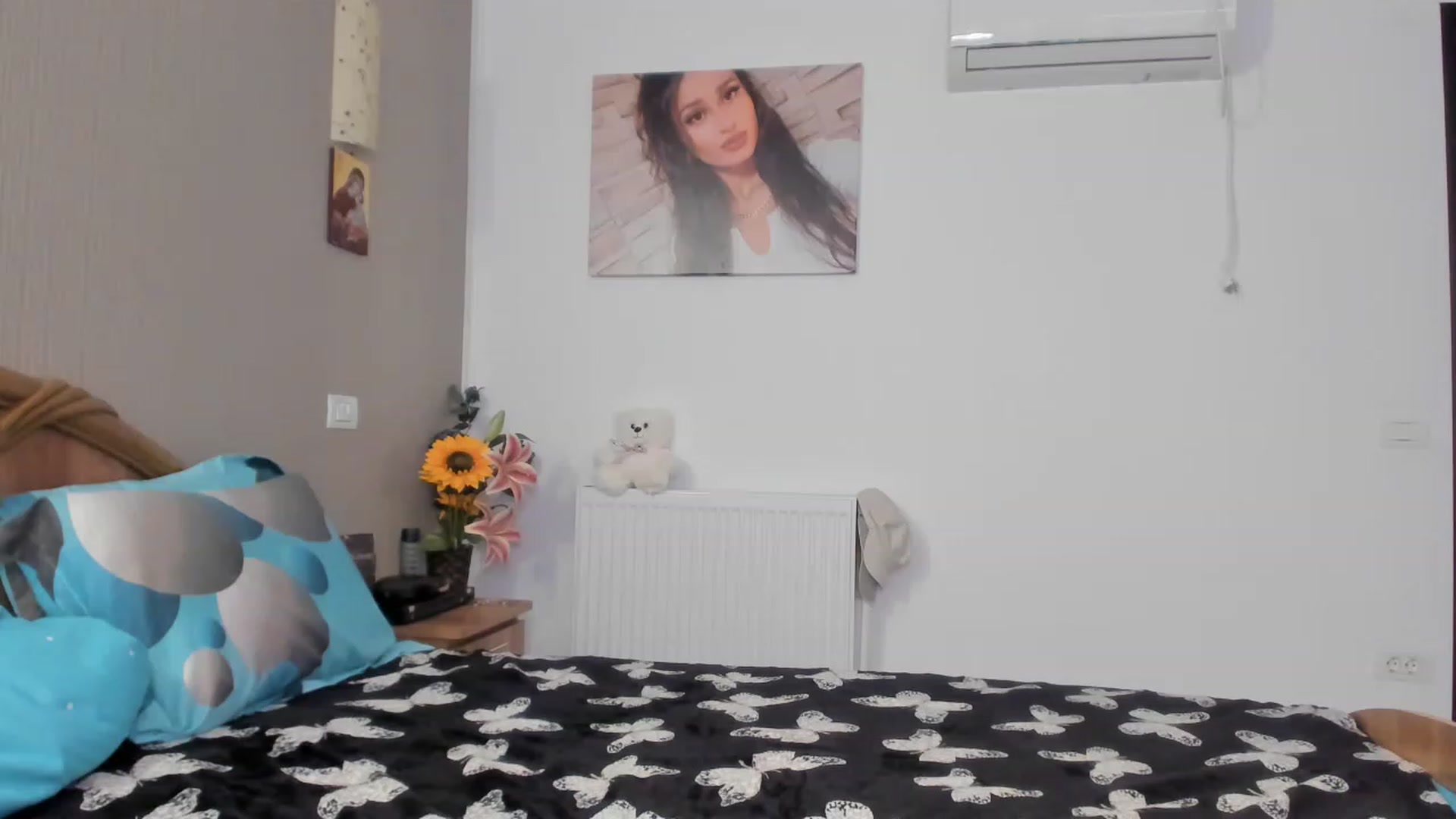Gallery image thumbnail from SweetKellsey's myfreecams stream on, 05/30/2023, 14:33 image 11 of 20