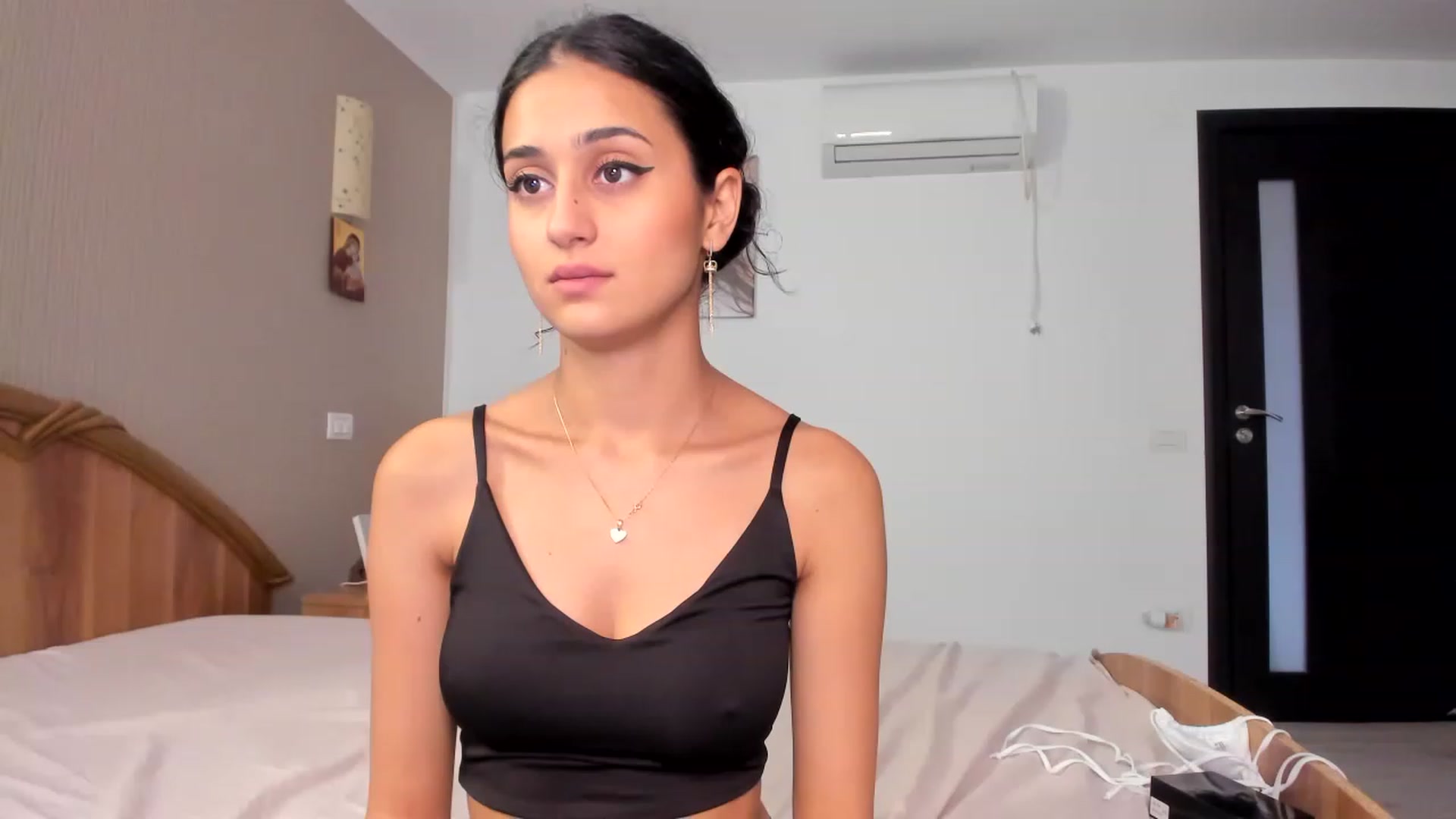 Gallery image thumbnail from SweetKellsey's myfreecams stream on, 07/23/2023, 11:57 image 19 of 20