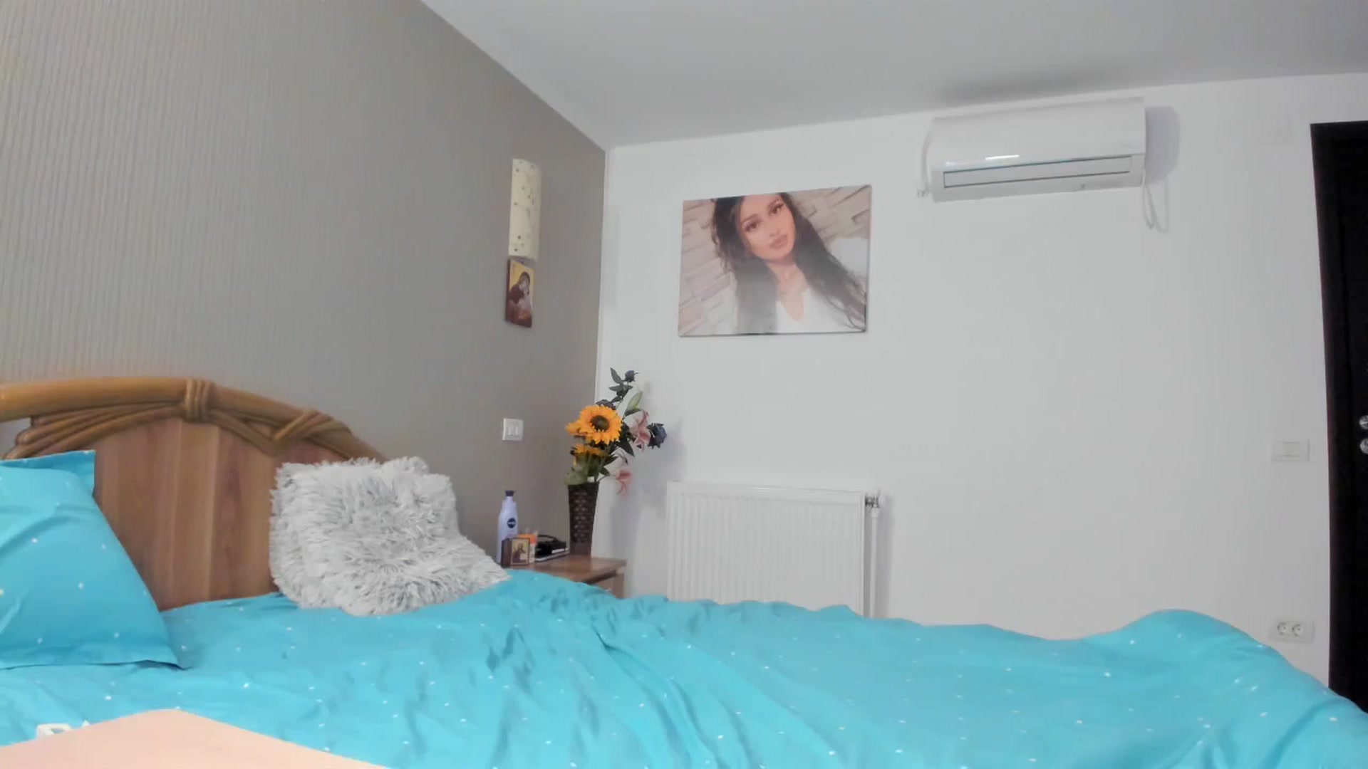 Gallery image thumbnail from SweetKellsey's myfreecams stream on, 11/15/2023, 11:16 image 20 of 20