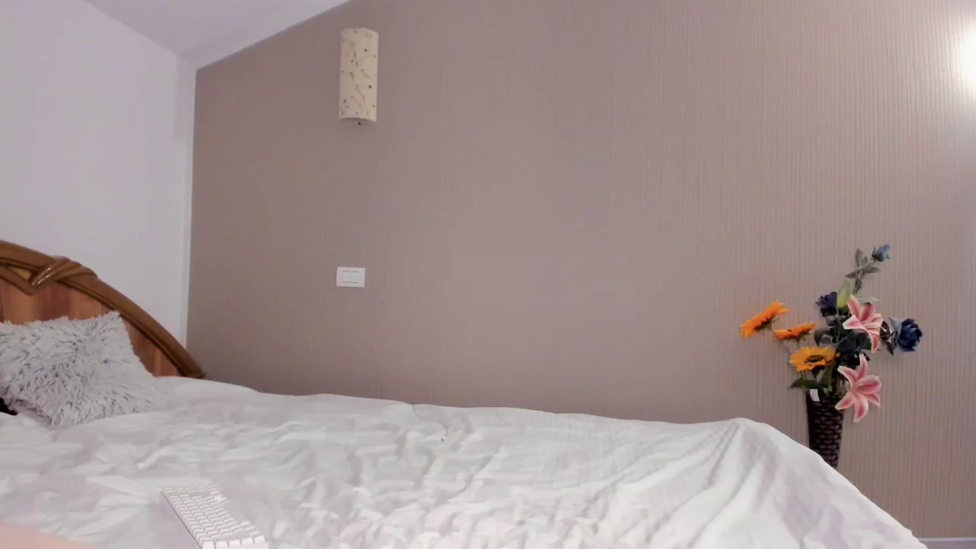 Gallery image thumbnail from SweetKellsey's myfreecams stream on, 01/12/2024, 01:26 image 16 of 20