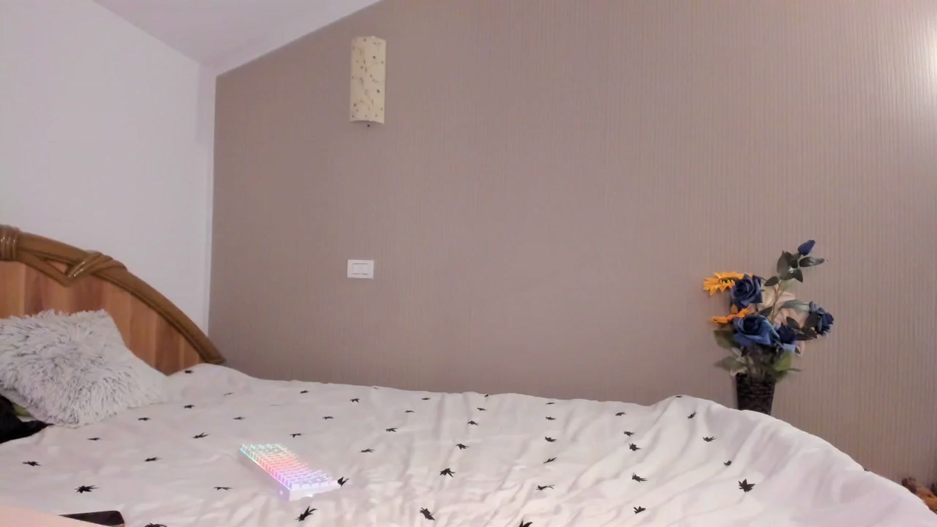 Gallery image thumbnail from SweetKellsey's myfreecams stream on, 02/14/2024, 01:44 image 2 of 20