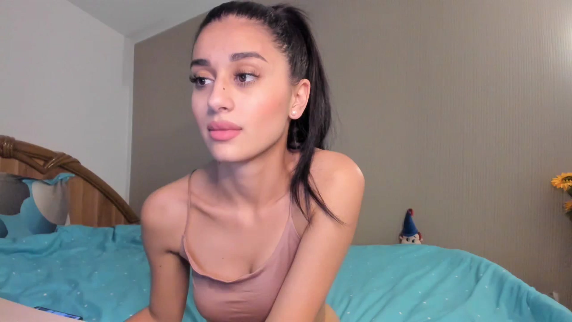 Gallery image thumbnail from SweetKellsey's myfreecams stream on, 02/28/2024, 01:08 image 3 of 20