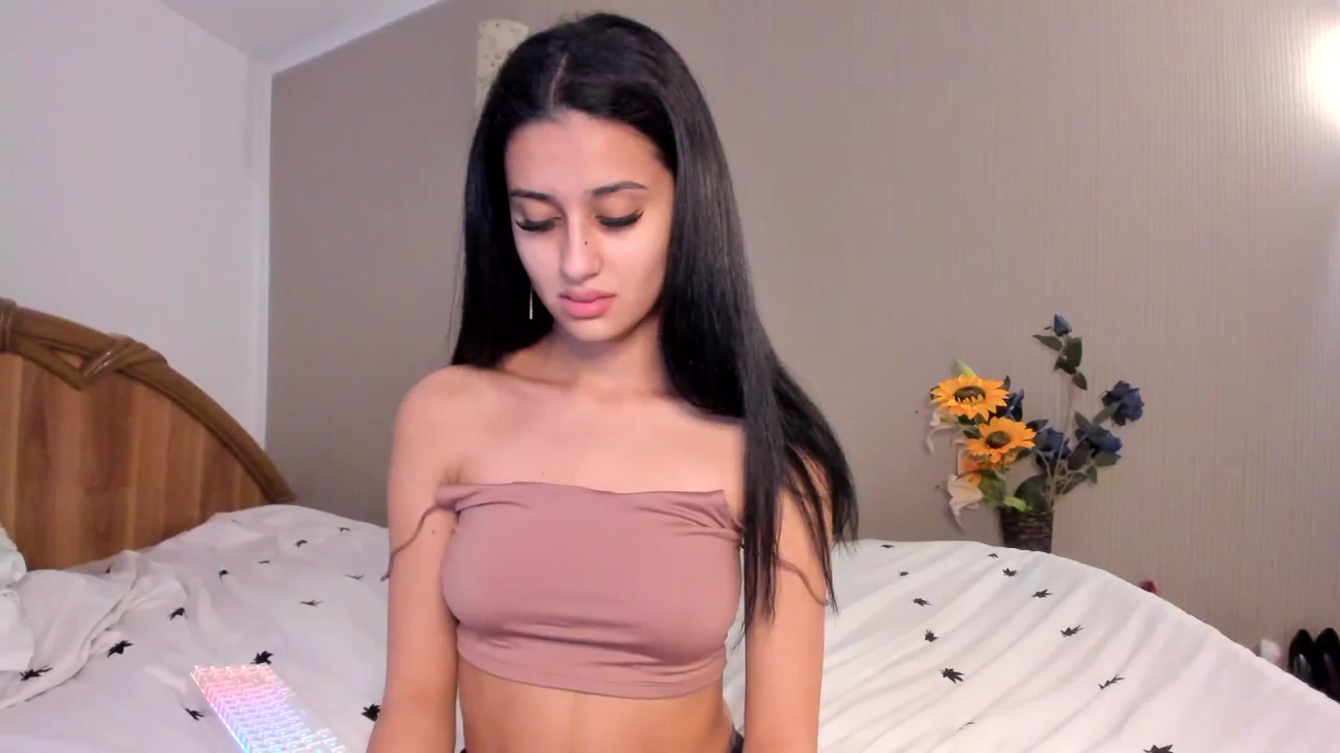 Gallery image thumbnail from SweetKellsey's myfreecams stream on, 03/26/2024, 08:34 image 20 of 20