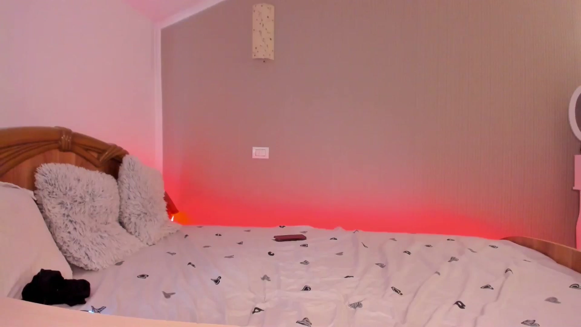 Gallery image thumbnail from SweetKellsey's myfreecams stream on, 06/25/2024, 15:00 image 14 of 20