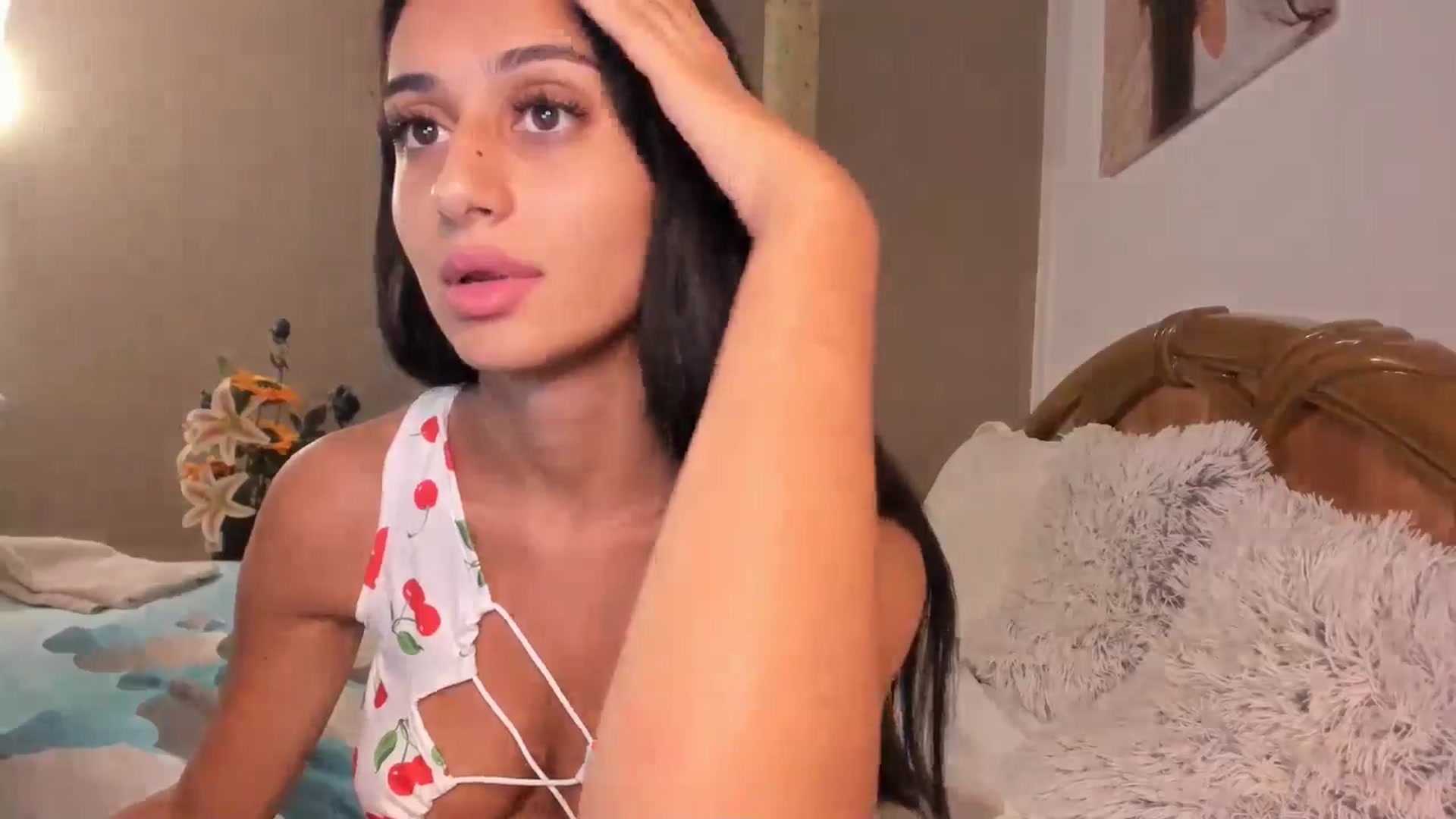 Gallery image thumbnail from SweetKellsey's myfreecams stream on, 09/09/2024, 24:31 image 14 of 20
