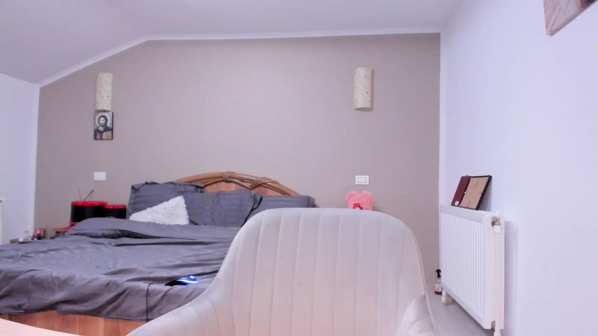 Gallery image thumbnail from SweetKellsey's myfreecams stream on, 12/21/2024, 20:33 image 14 of 20