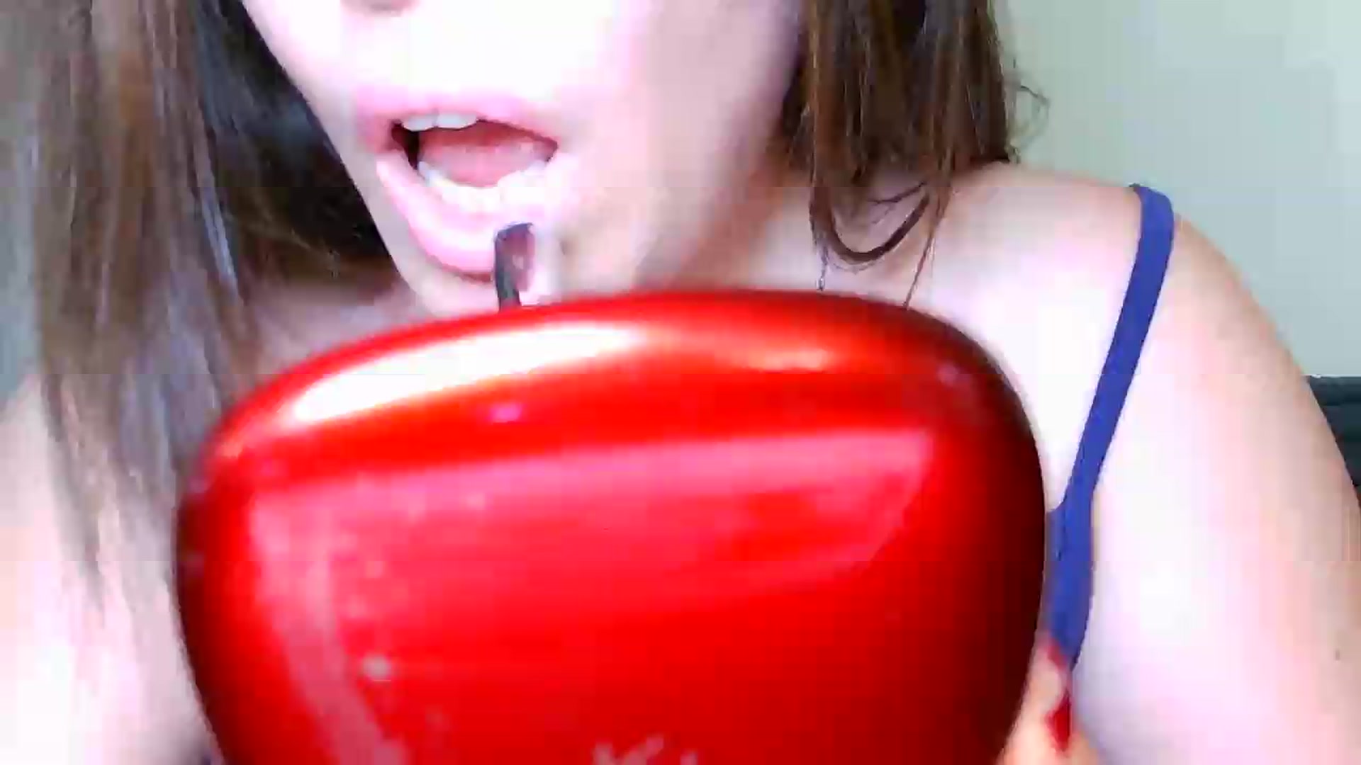 Gallery image thumbnail from SweetKitty's myfreecams stream on, 06/10/2026, 15:17 image 16 of 20
