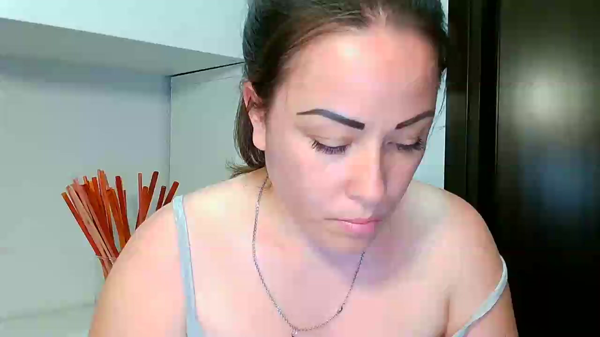 Gallery image thumbnail from SweetKitty's myfreecams stream on, 06/12/2026, 14:46 image 16 of 20