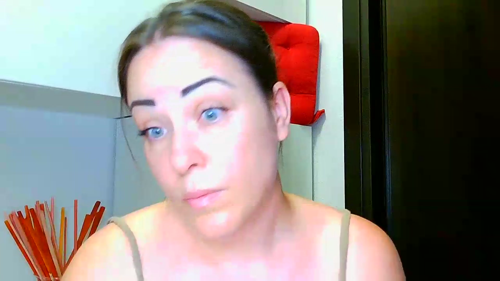 Gallery image thumbnail from SweetKitty's myfreecams stream on, 07/01/2026, 15:14 image 7 of 20
