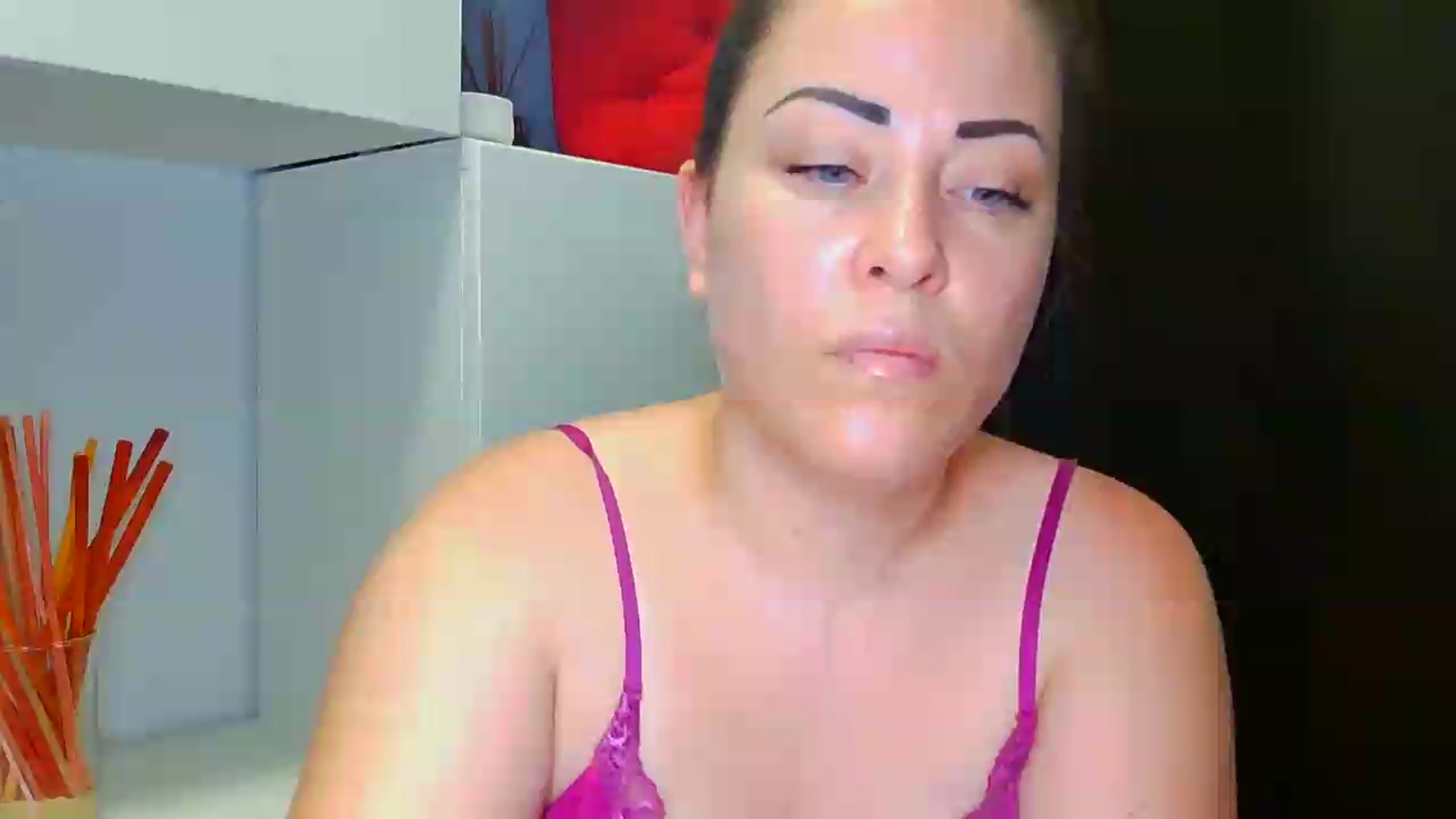 Gallery image thumbnail from SweetKitty's myfreecams stream on, 07/08/2026, 15:14 image 1 of 20