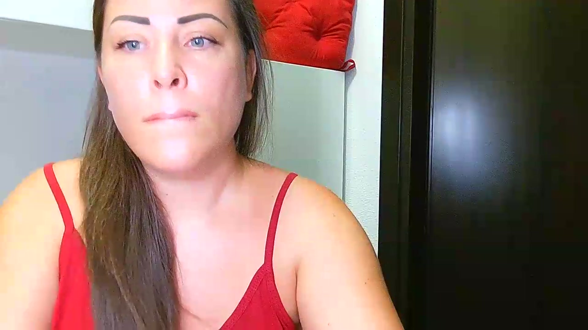 Gallery image thumbnail from SweetKitty's myfreecams stream on, 08/03/2026, 13:57 image 6 of 20