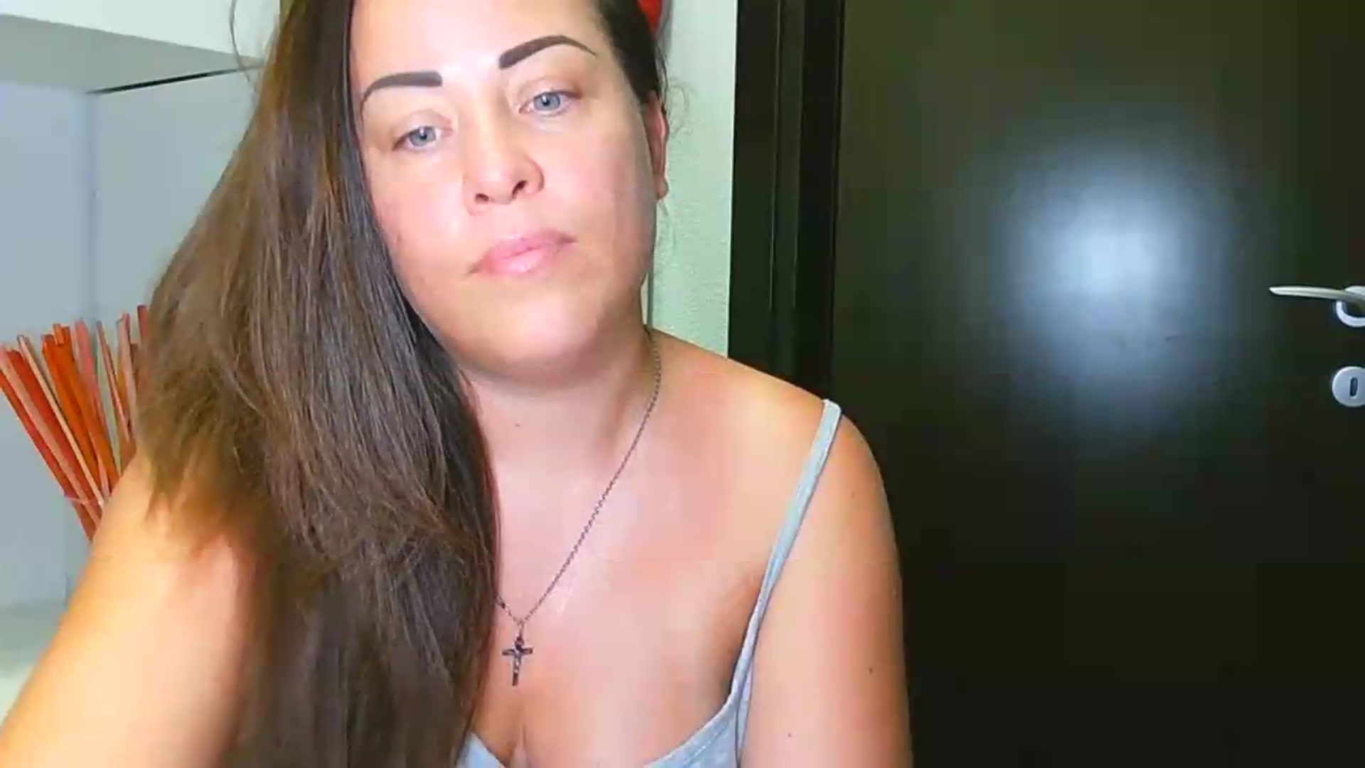 Gallery image thumbnail from SweetKitty's myfreecams stream on, 08/05/2026, 15:38 image 14 of 20