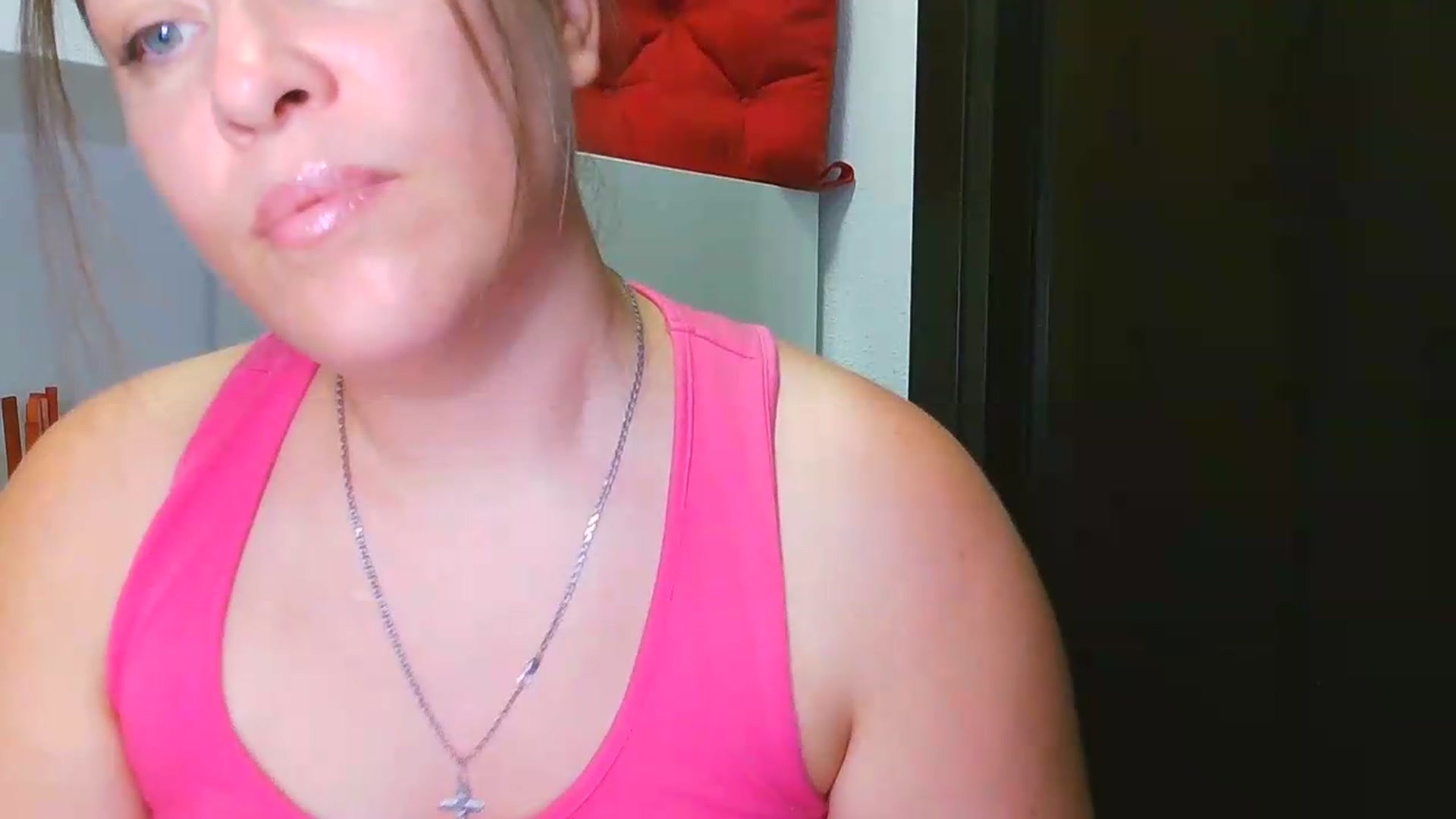 Gallery image thumbnail from SweetKitty's myfreecams stream on, 08/17/2026, 15:17 image 2 of 20