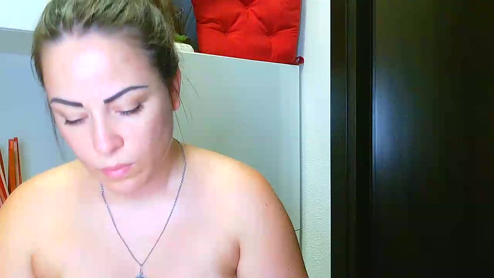 Gallery image thumbnail from SweetKitty's myfreecams stream on, 08/20/2026, 13:41 image 14 of 20