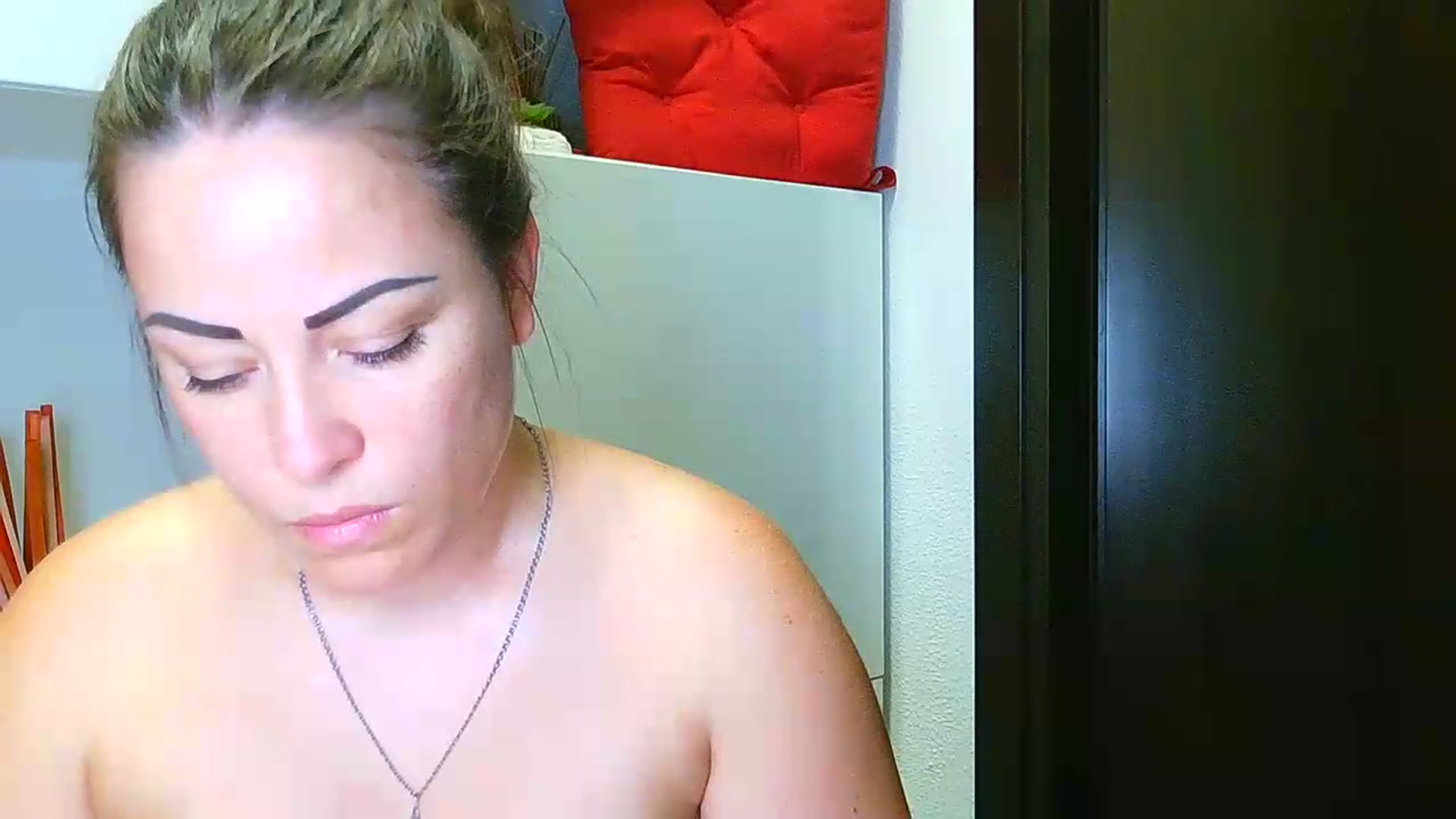 Gallery image thumbnail from SweetKitty's myfreecams stream on, 08/20/2026, 13:41 image 12 of 20