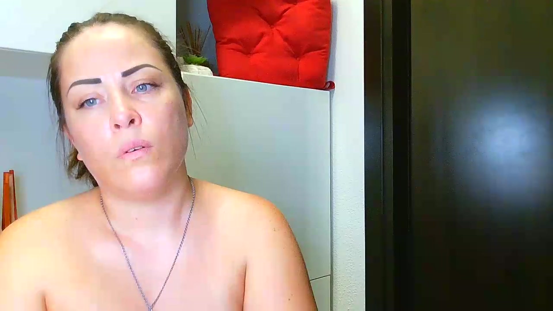 Gallery image thumbnail from SweetKitty's myfreecams stream on, 08/20/2026, 15:17 image 2 of 20