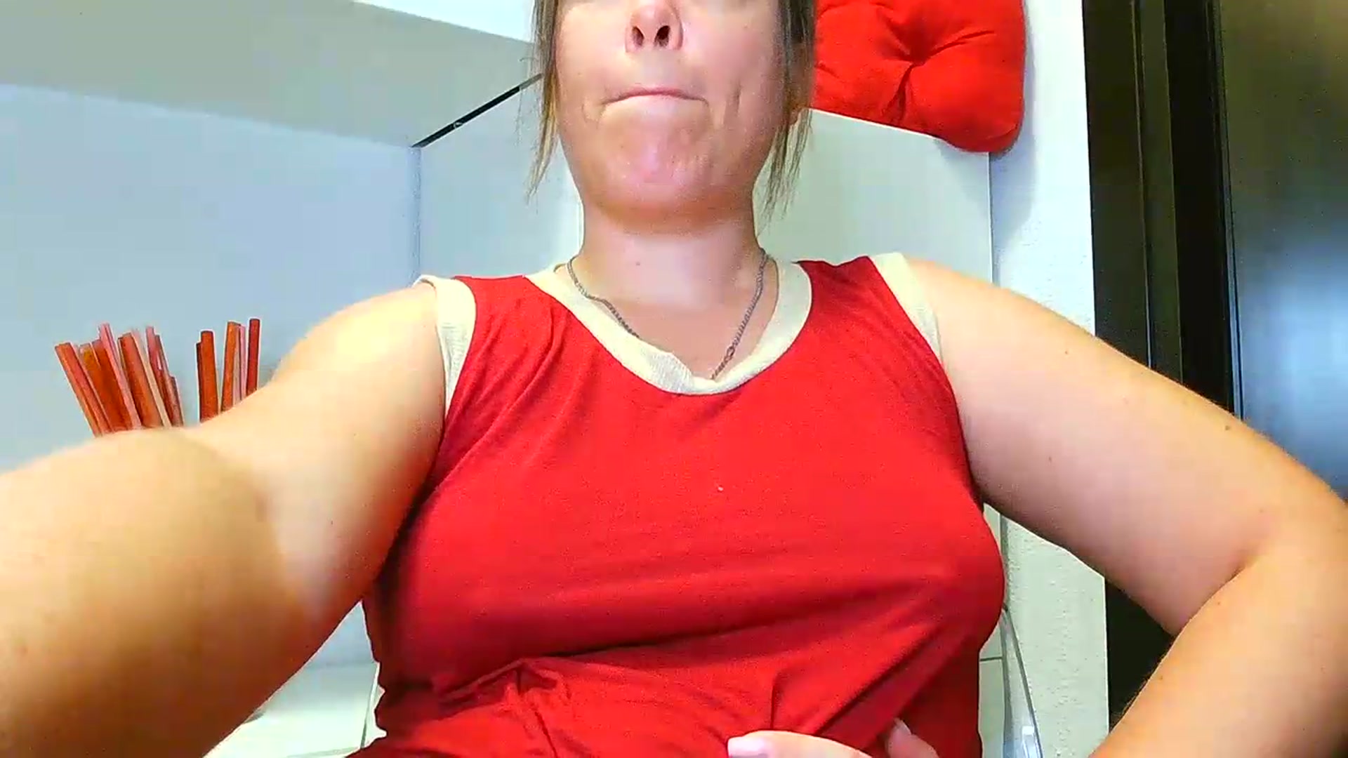 Gallery image thumbnail from SweetKitty's myfreecams stream on, 08/24/2026, 15:42 image 15 of 20