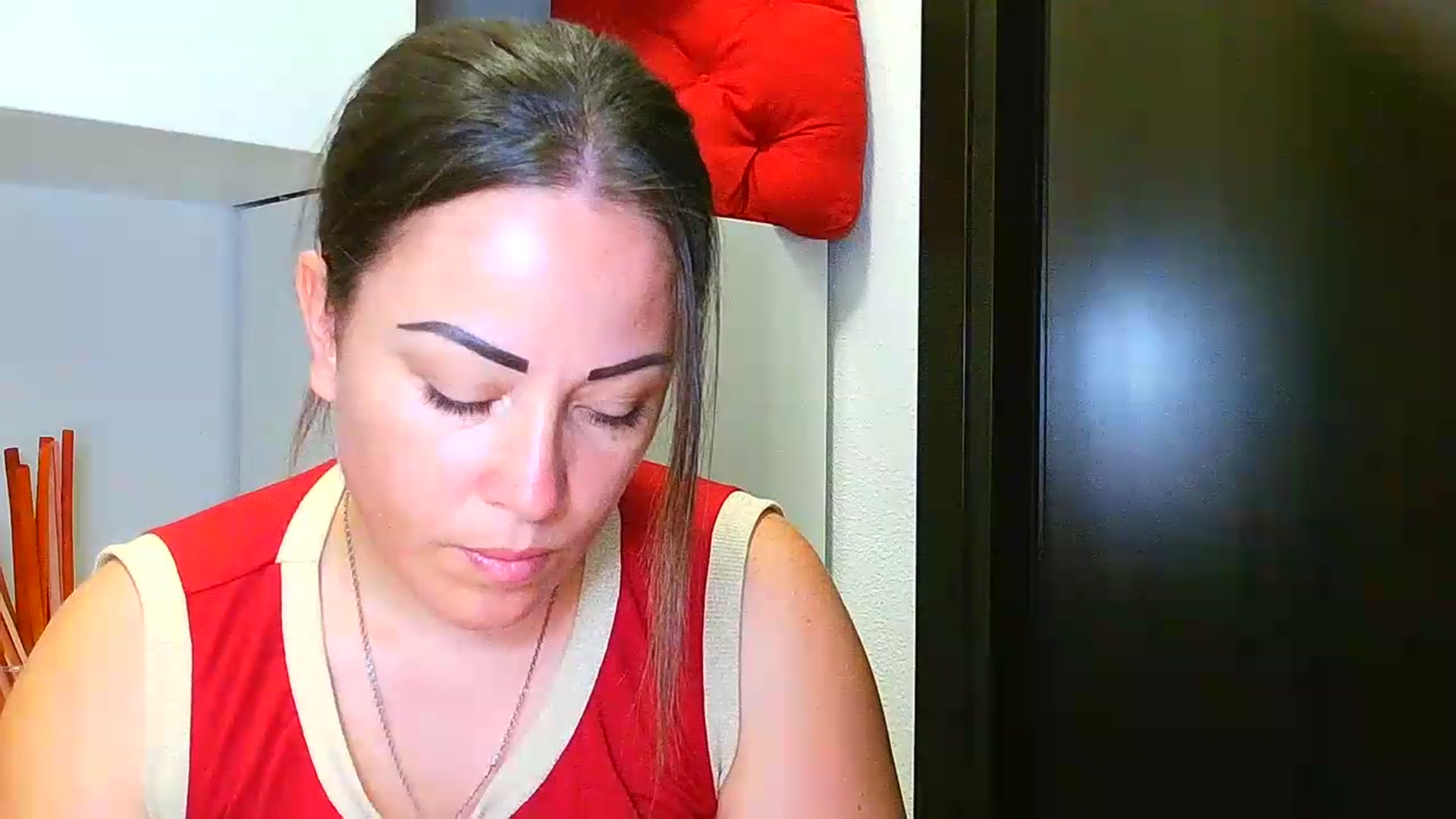 Gallery image thumbnail from SweetKitty's myfreecams stream on, 08/24/2026, 15:42 image 9 of 20