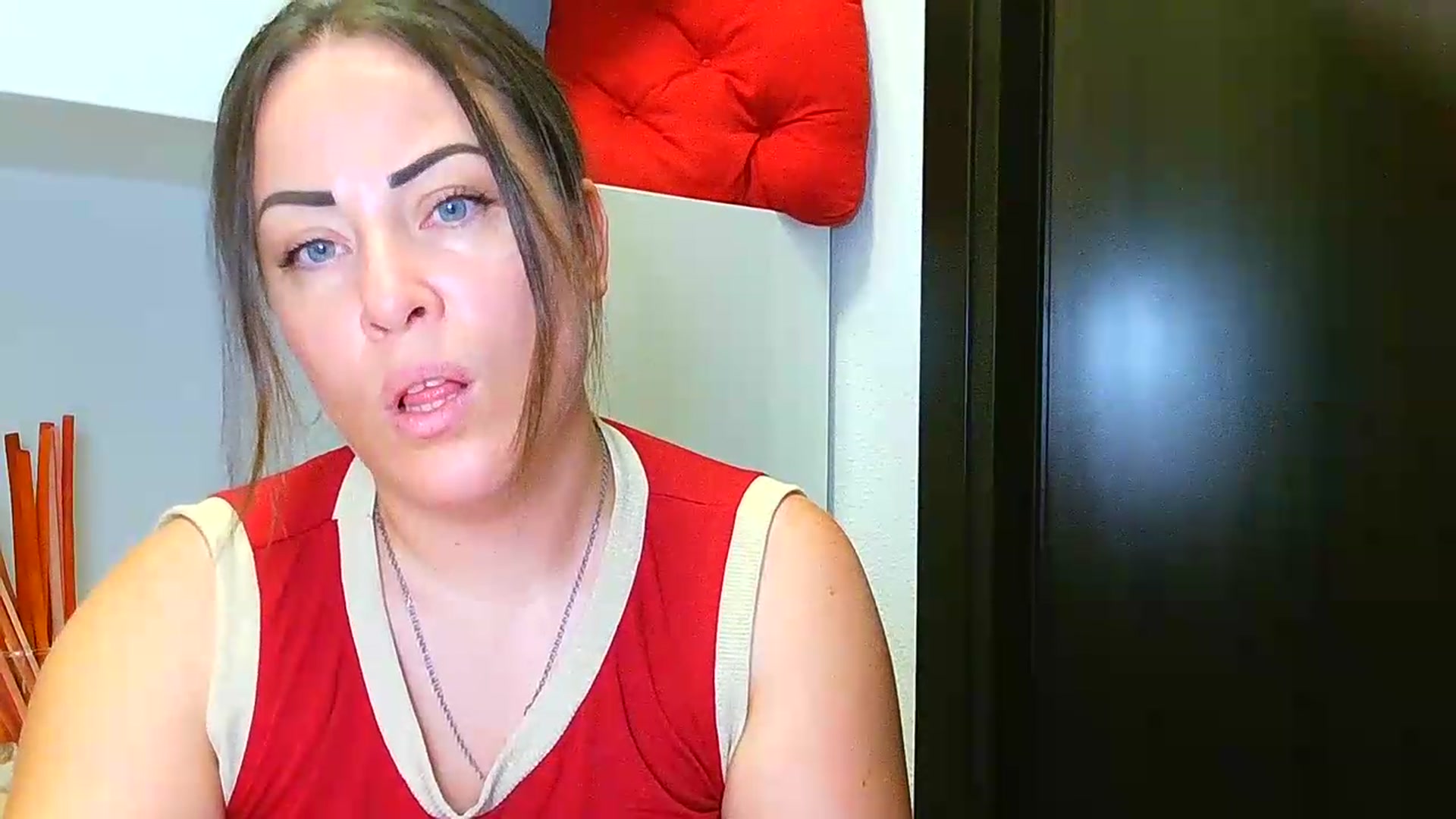Gallery image thumbnail from SweetKitty's myfreecams stream on, 08/24/2026, 15:42 image 12 of 20